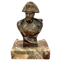 Petit buste victorien ancien de Napoléon