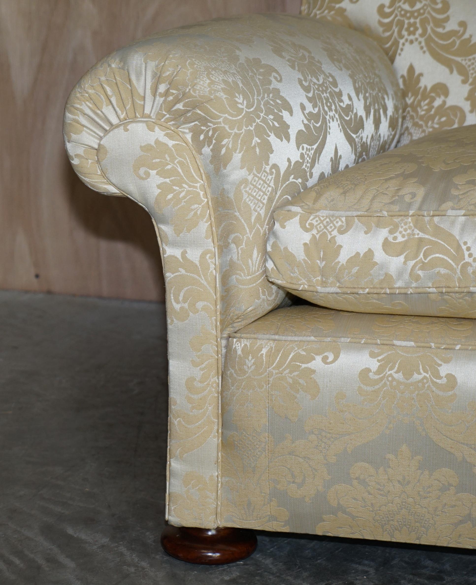 Antikes viktorianisches Sofa & Sessel Club Suite mit Damastpolsterung und gedrechselten Bügelfüßen im Angebot 11