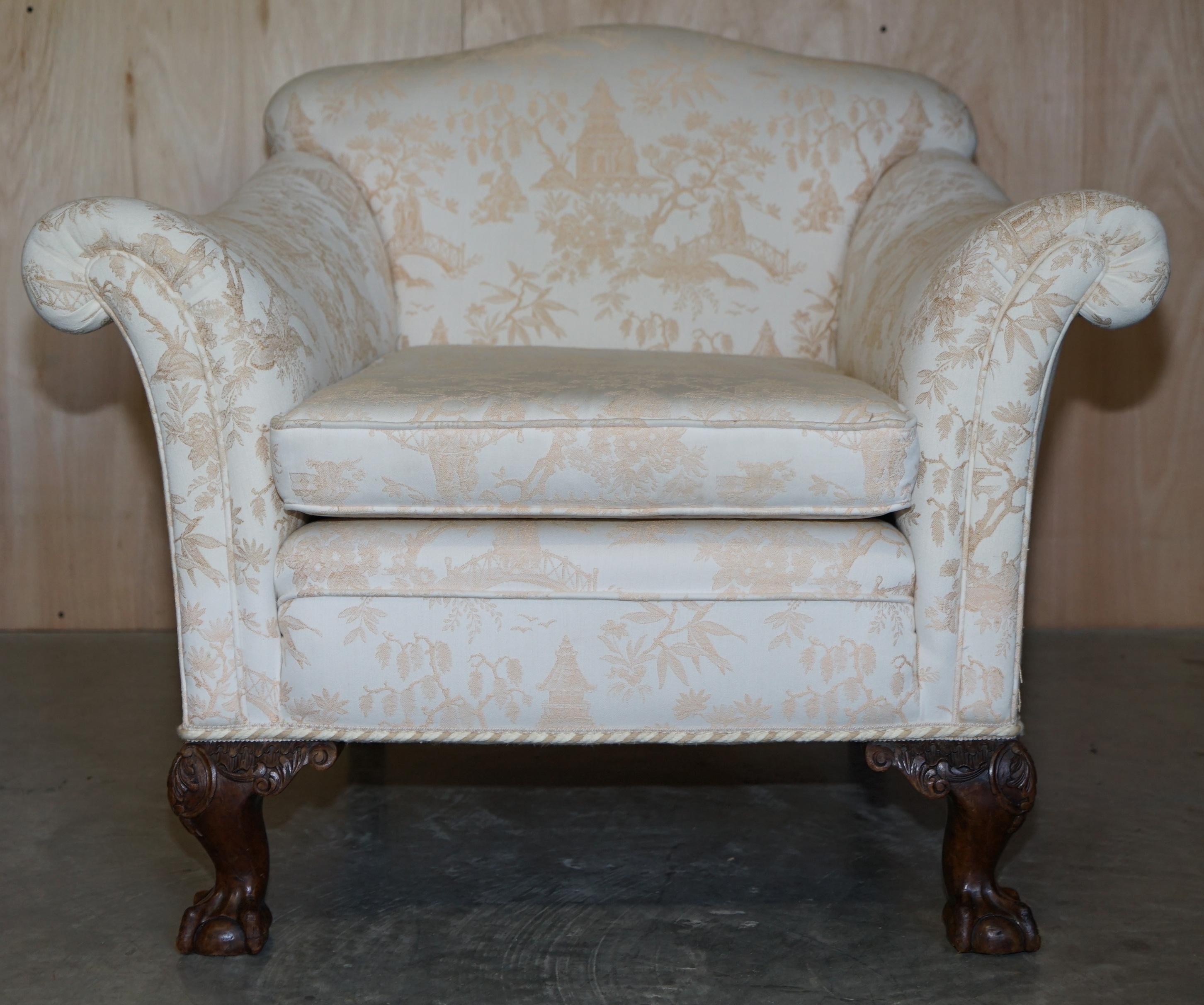 Antique Victorian Sofa & Armchair Suite Chinoiserie Upholstery Claw & Ball Feet In Good Condition For Sale In West Sussex, Pulborough