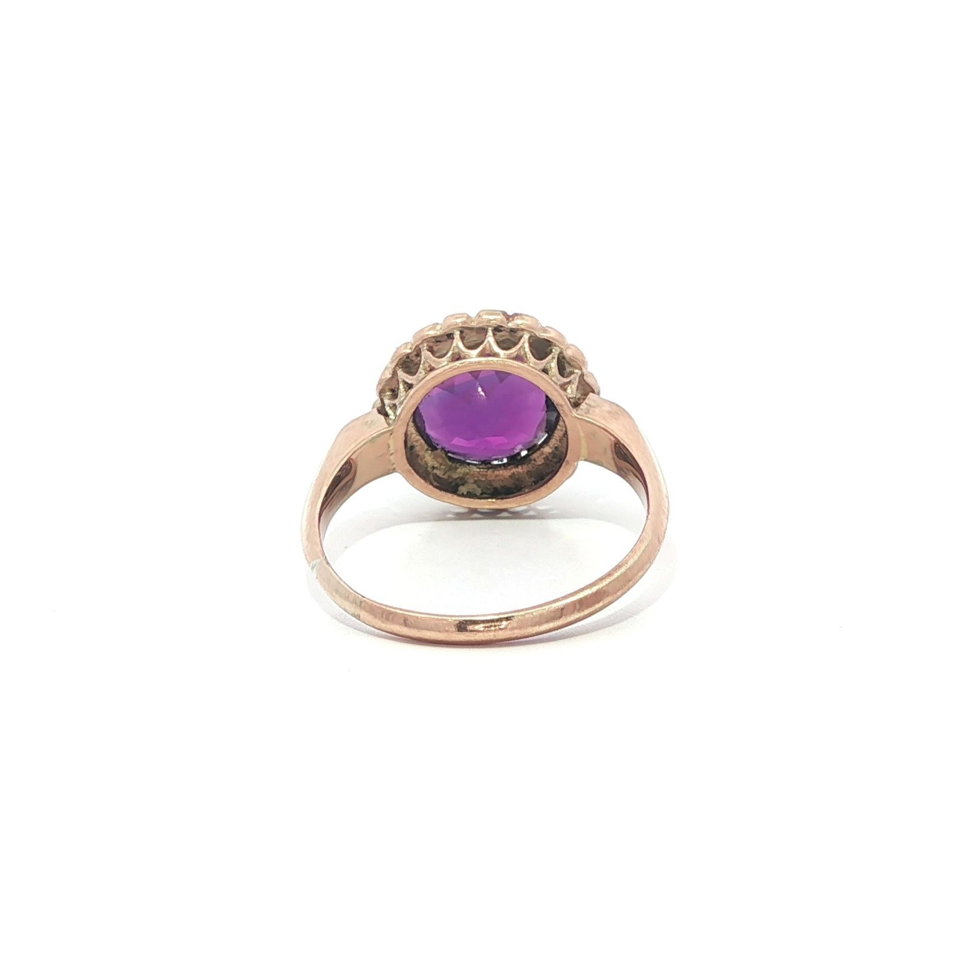 Ancienne bague victorienne en or massif avec halo en améthyste ronde et diamant taillé en rose Pour femmes en vente
