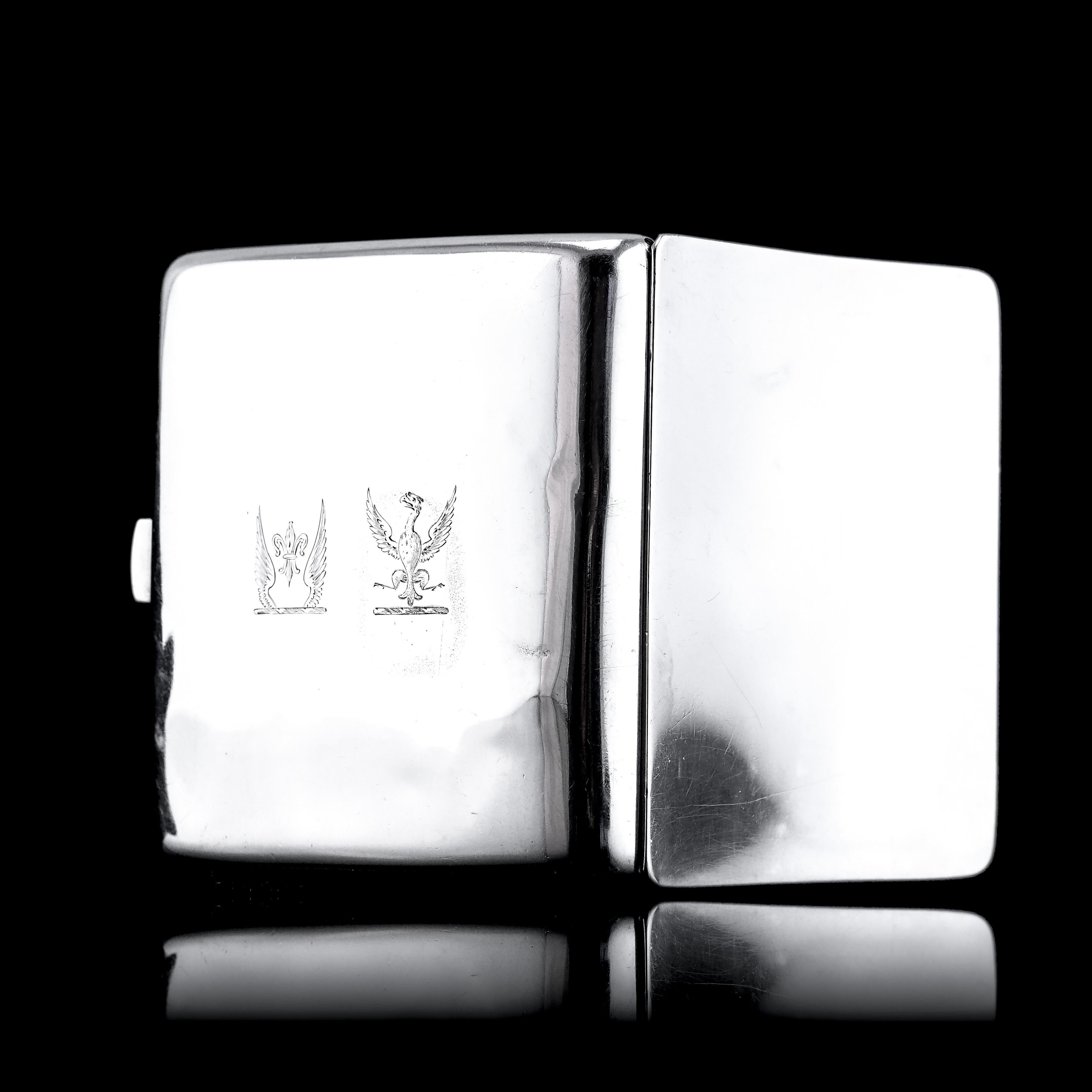 Antique Victorian Solid Silver Cigarette Case Curved & Crested - London 1894 For Sale 12