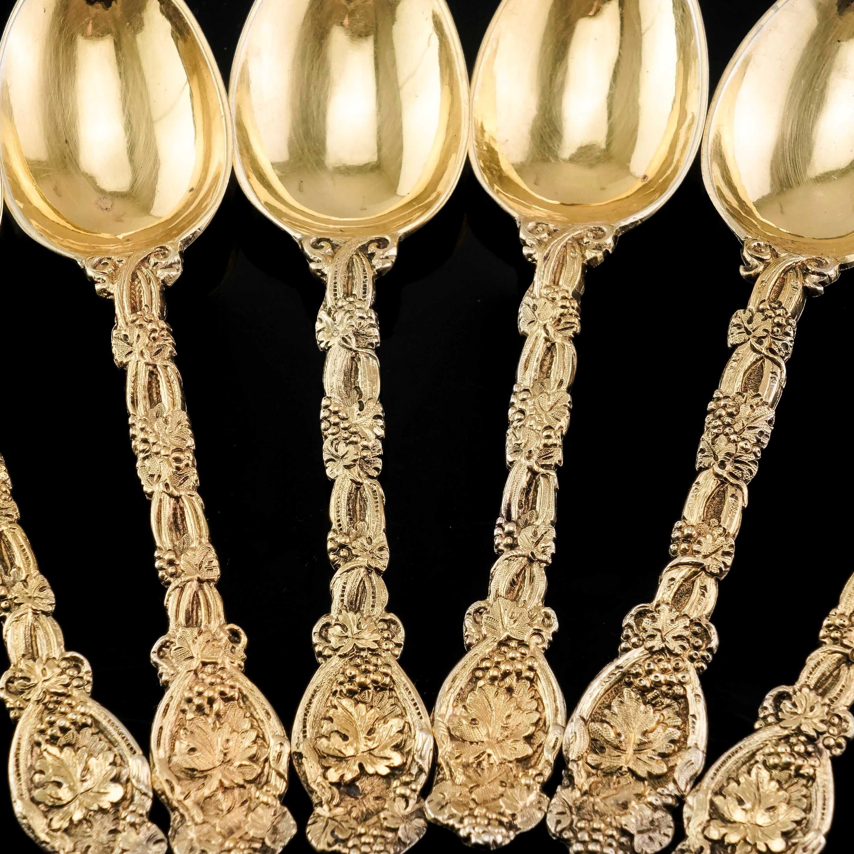Antique Victorian Solid Silver Gilt 6 Teaspoons Vine Design Charles Boyton, 1883 In Good Condition For Sale In London, GB