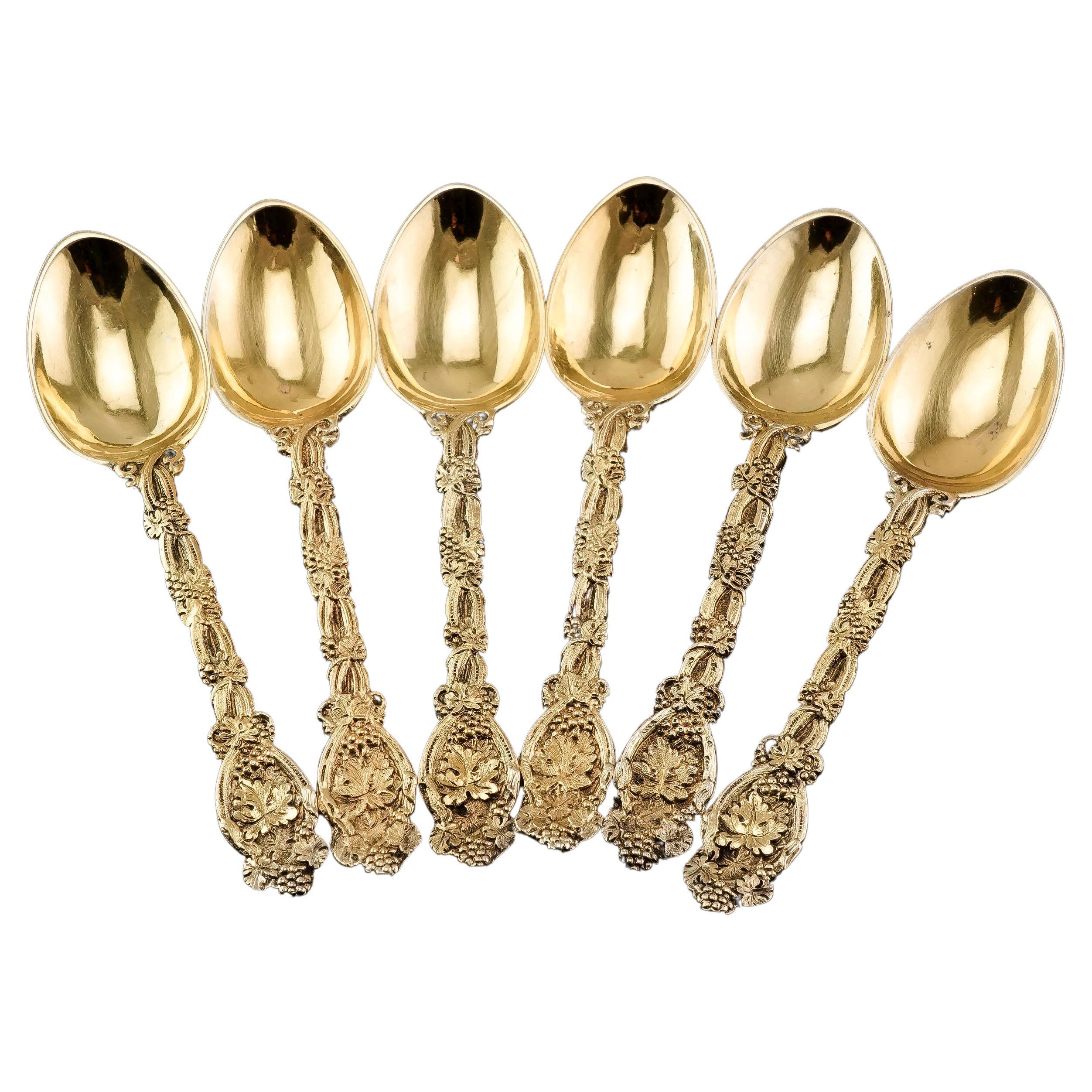 Antique Victorian Solid Silver Gilt 6 Teaspoons Vine Design Charles Boyton, 1883 For Sale