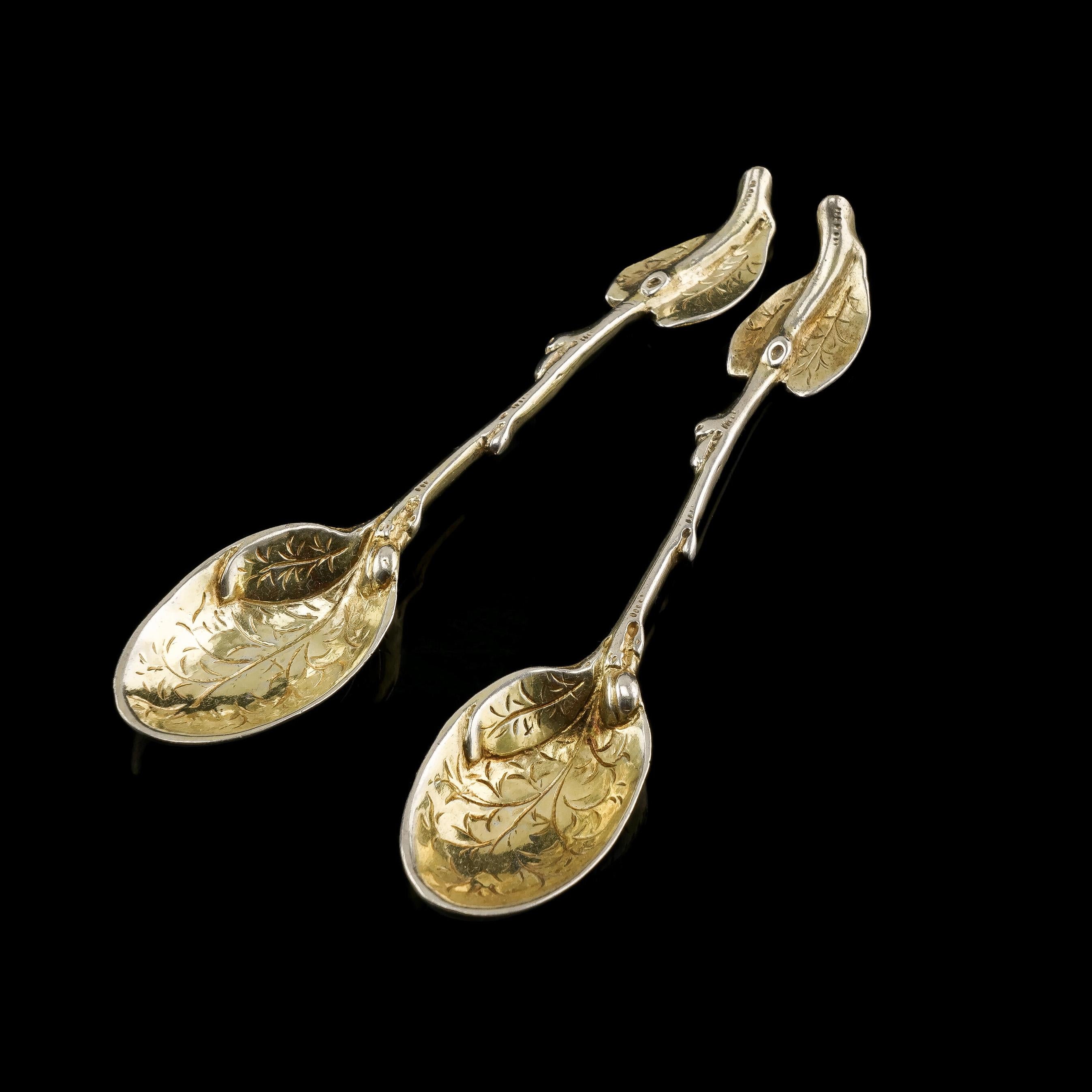 English Antique Victorian Solid Silver Gilt Naturalistic Leaf Spoon Pair, 1842 For Sale