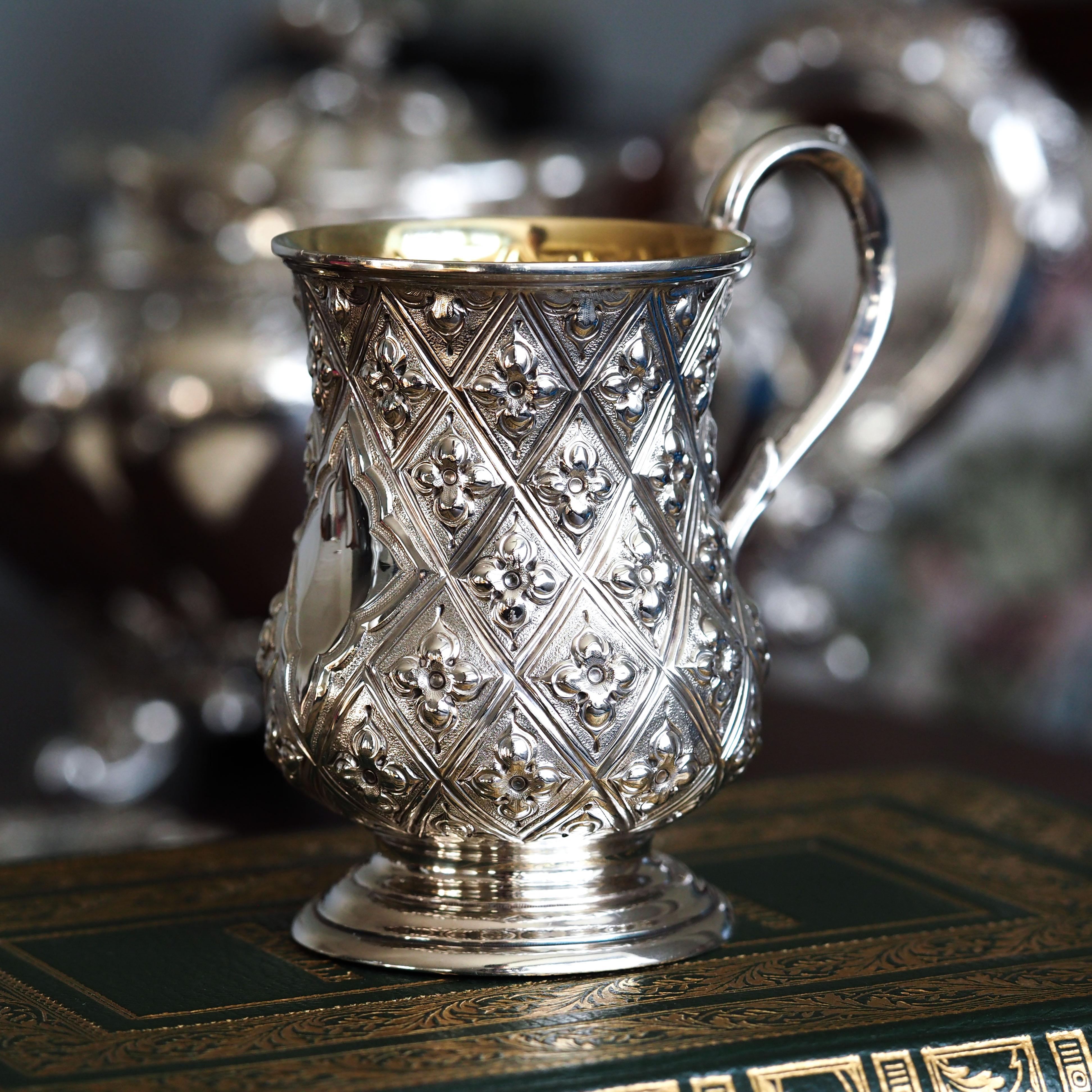 Antique Victorian Solid Silver Mug Abercorn/Pineapple Design - 1868 10