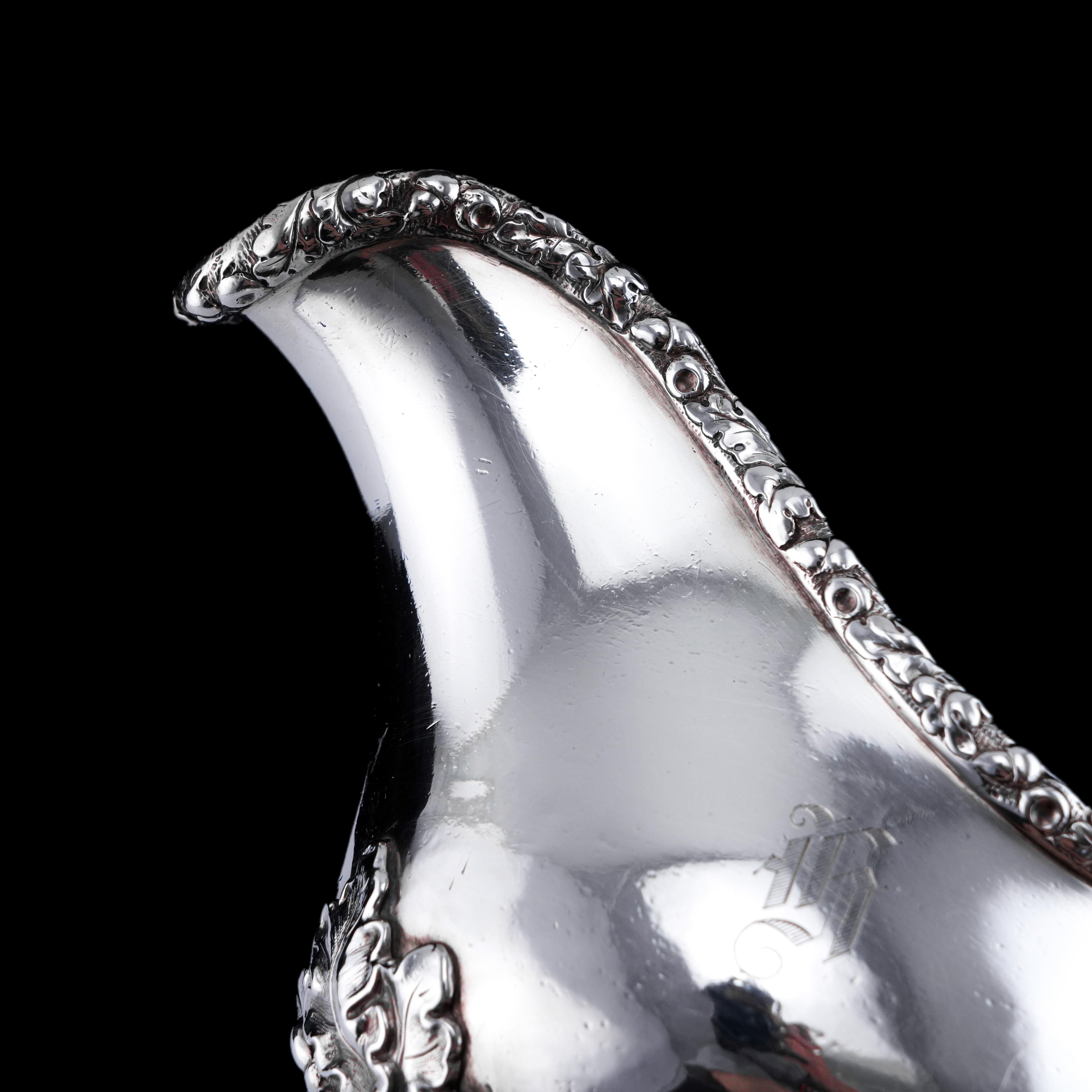 Antico Vittoriano in argento massiccio Naturalistico Sauce Boat Border Ghiandaia Londra 1881 in vendita 9