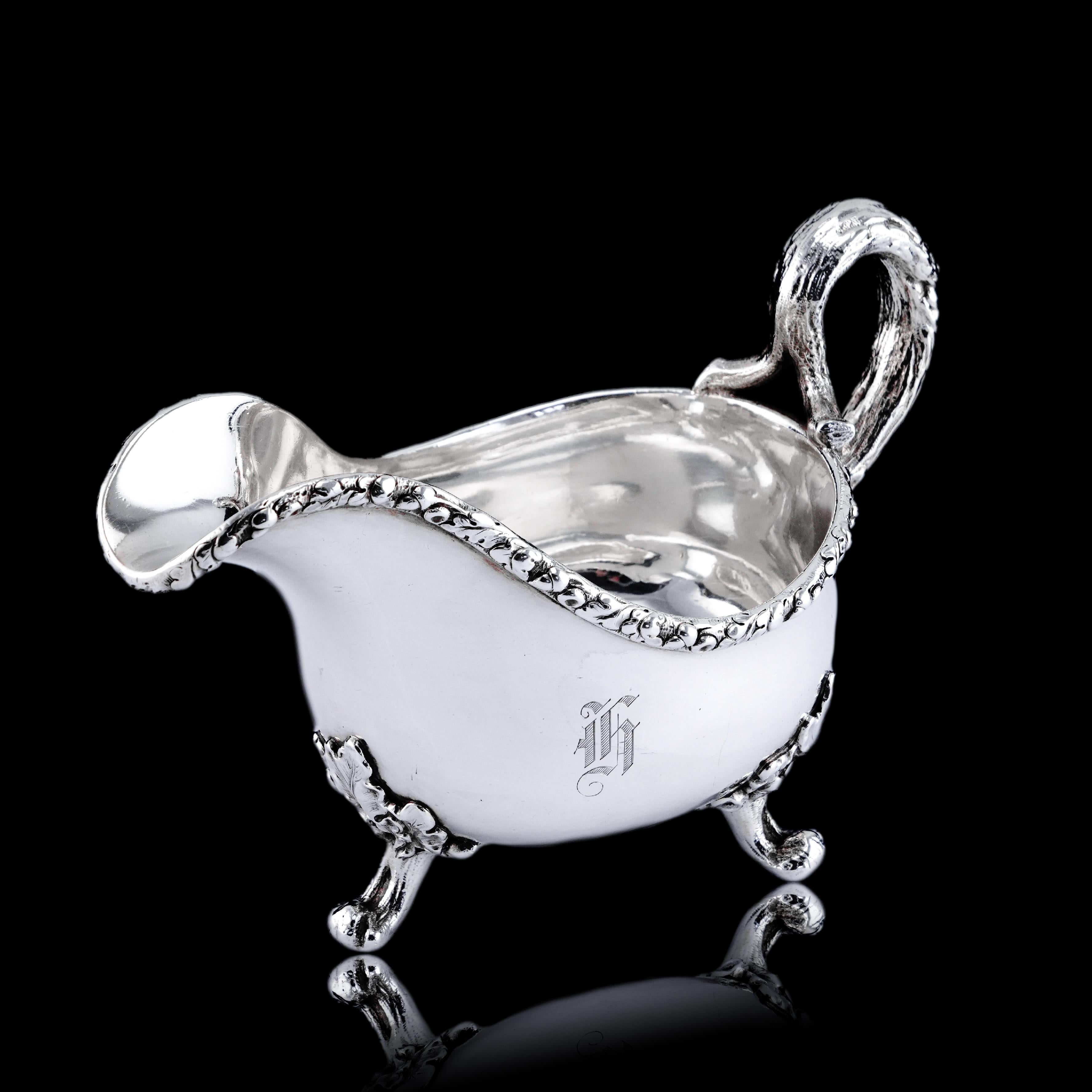 Antico Vittoriano in argento massiccio Naturalistico Sauce Boat Border Ghiandaia Londra 1881 in vendita 11
