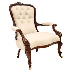 Sillón antiguo victoriano con respaldo de cuchara