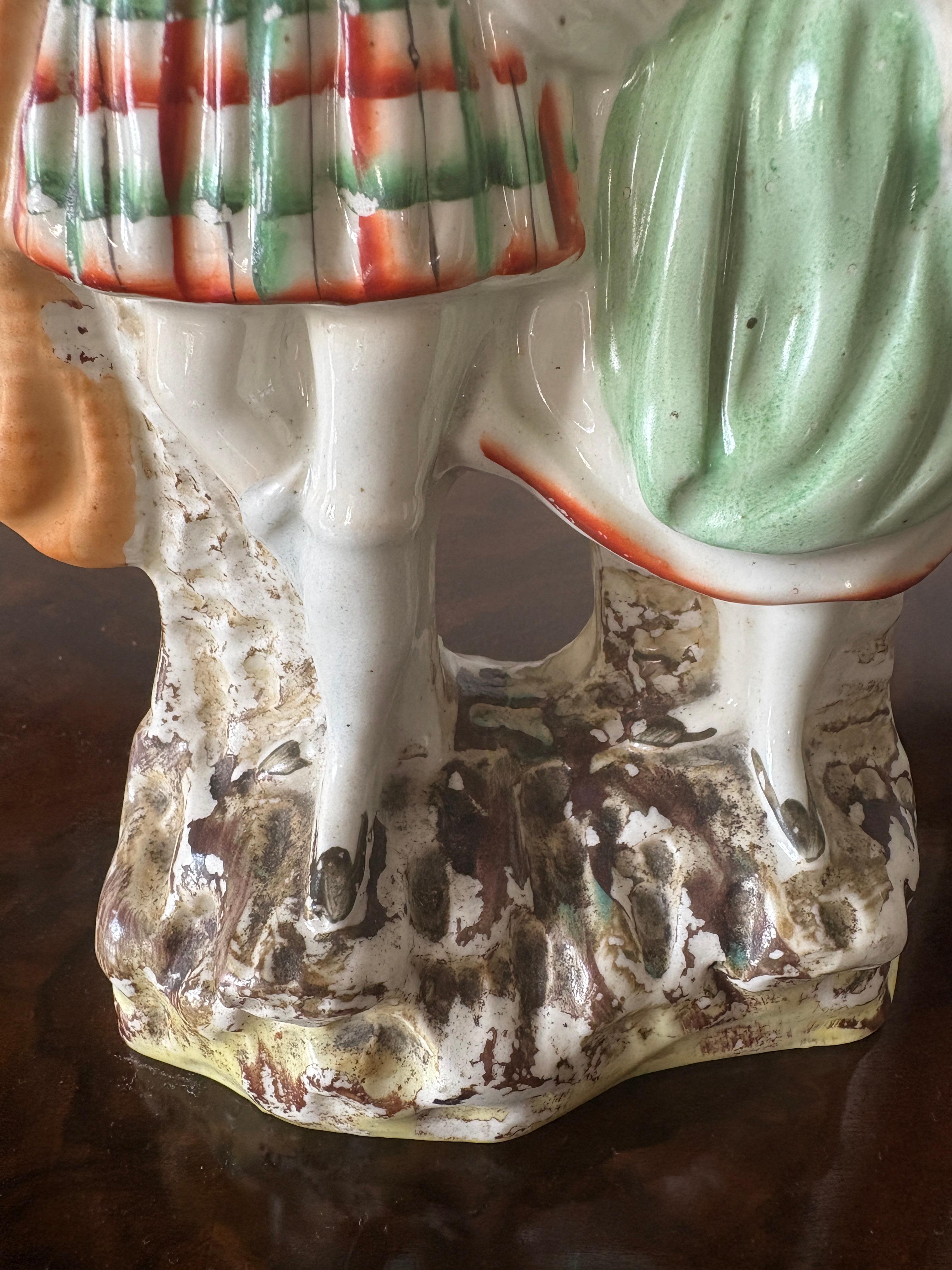 Figura antigua victoriana de Staffordshire Victoriano en venta