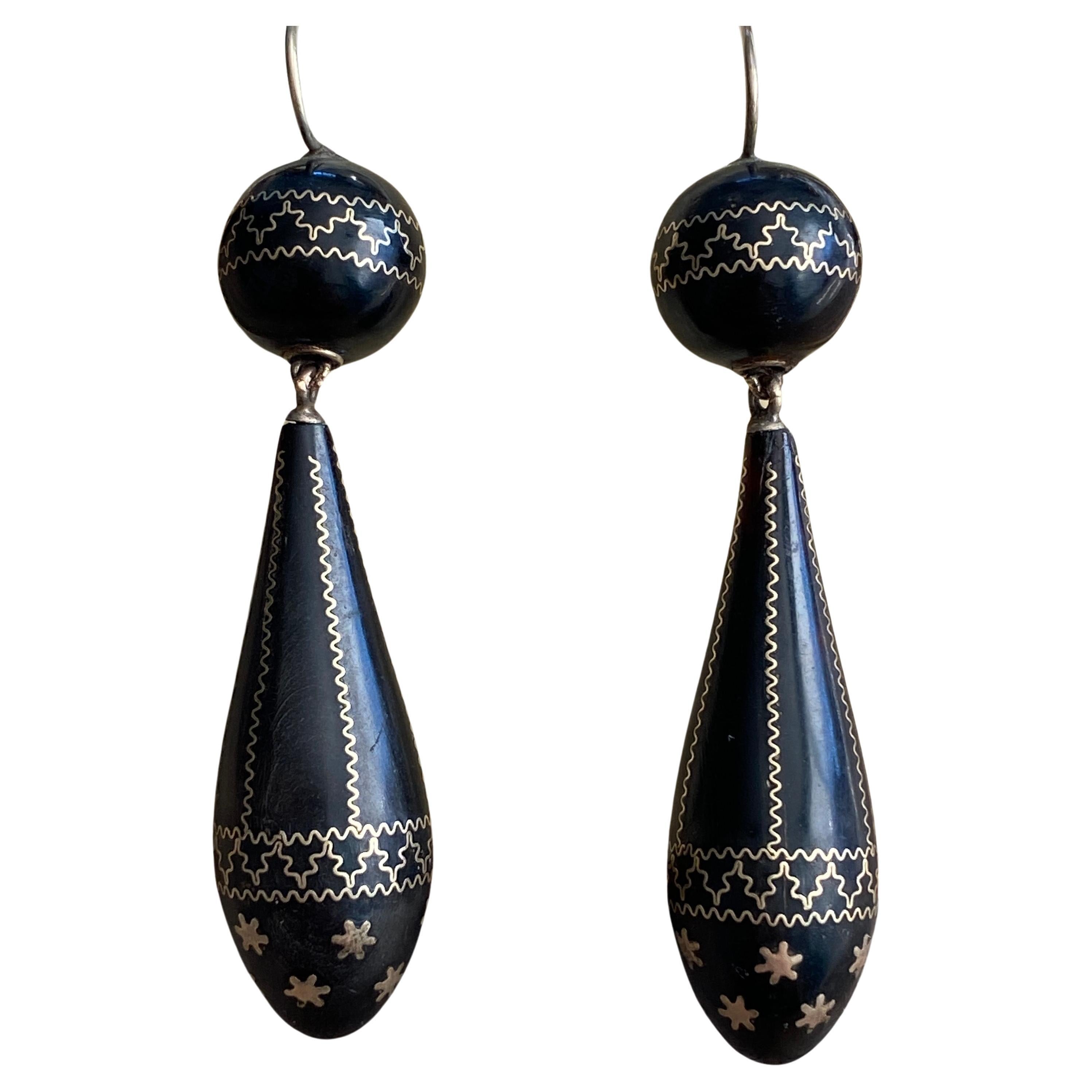Antique Victorian Star Pique Inlay 14K Gold Earrings Black For Sale