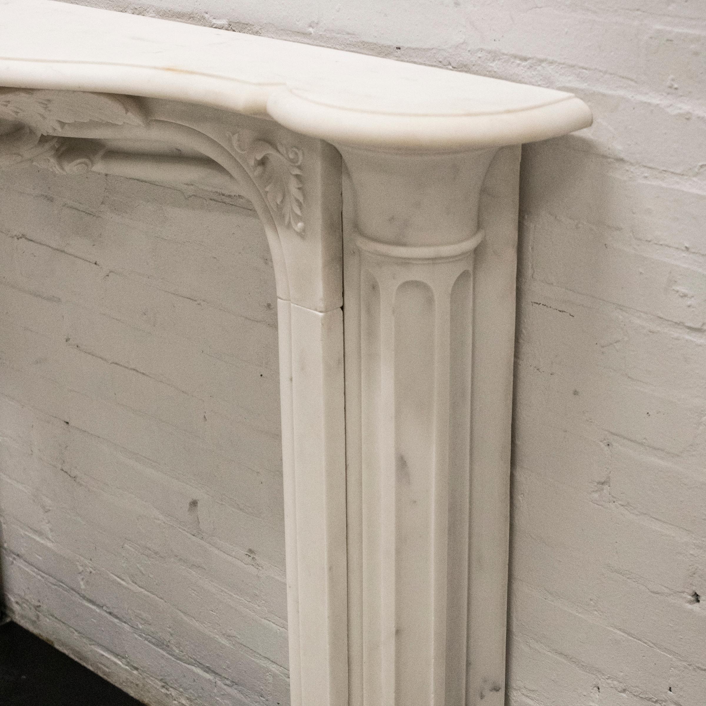 Antique Victorian Statuary Marble Surround with Carved Eagle For Sale 6