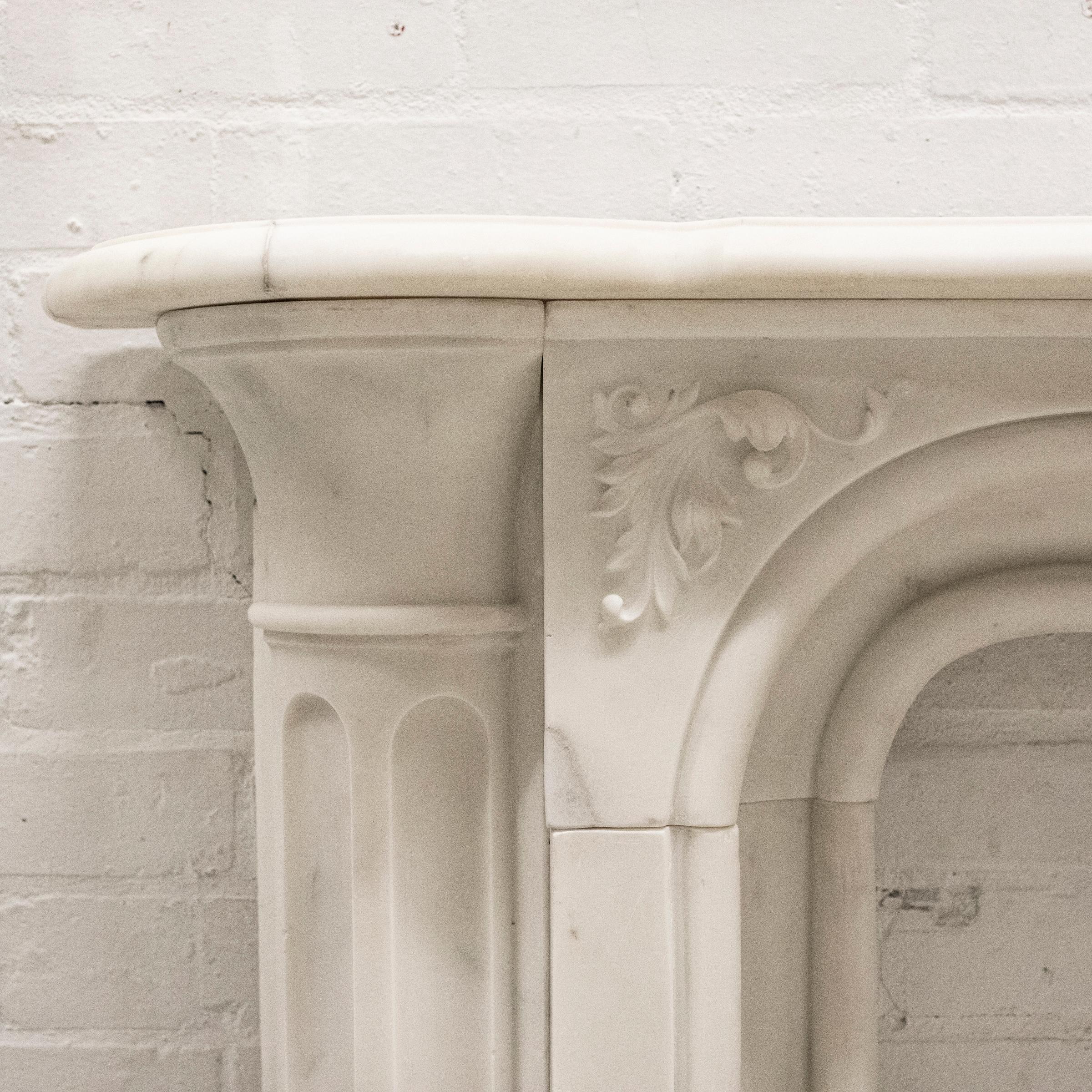 Antique Victorian Statuary Marble Surround with Carved Eagle For Sale 5