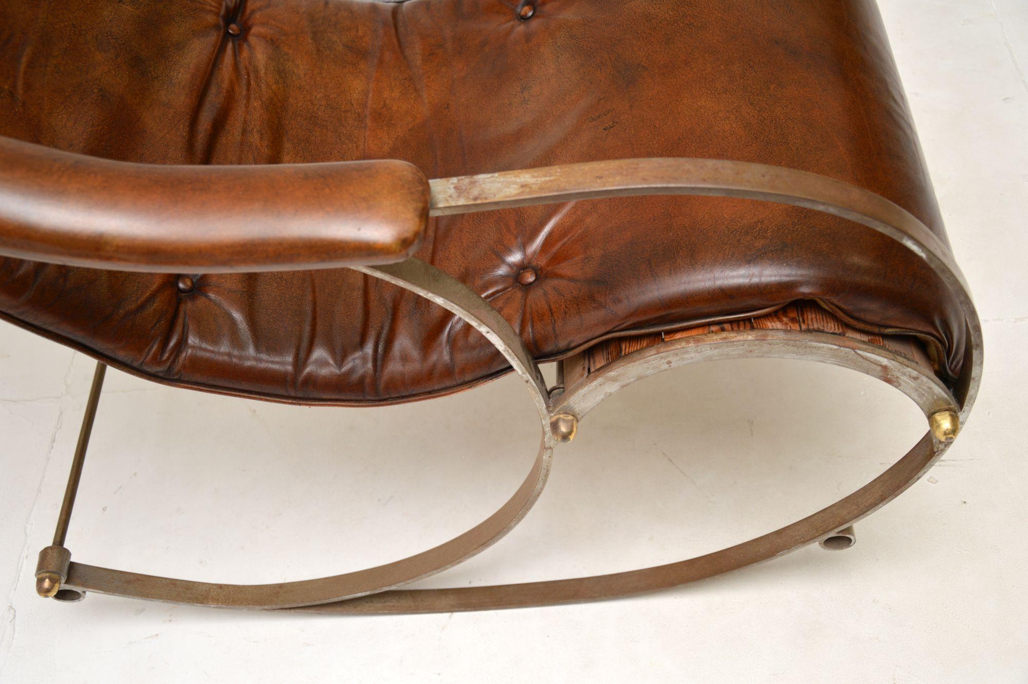 Antiker viktorianischer Schaukelstuhl aus Stahl und Leder von Peter Cooper für R.W Winfie im Angebot 4