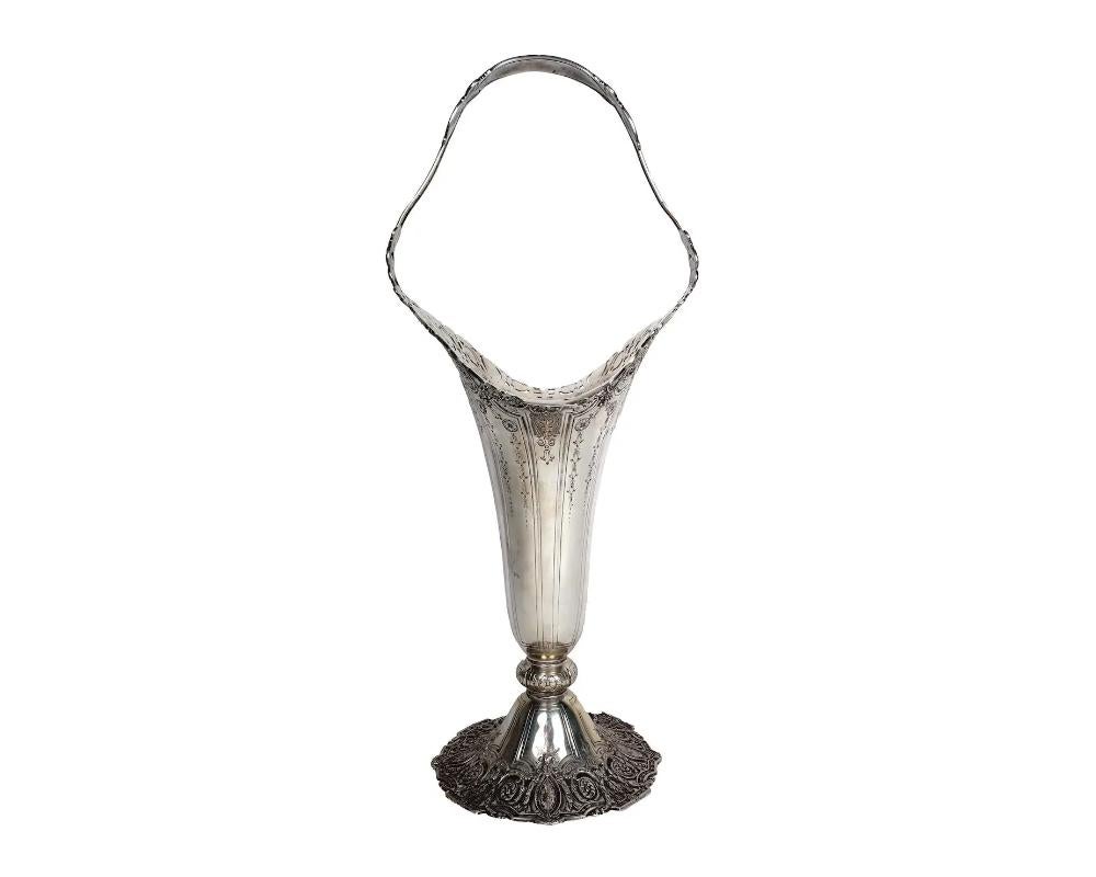 Antique Victorian Sterling Basket Vase, 19Th C. In Good Condition For Sale In New York, NY
