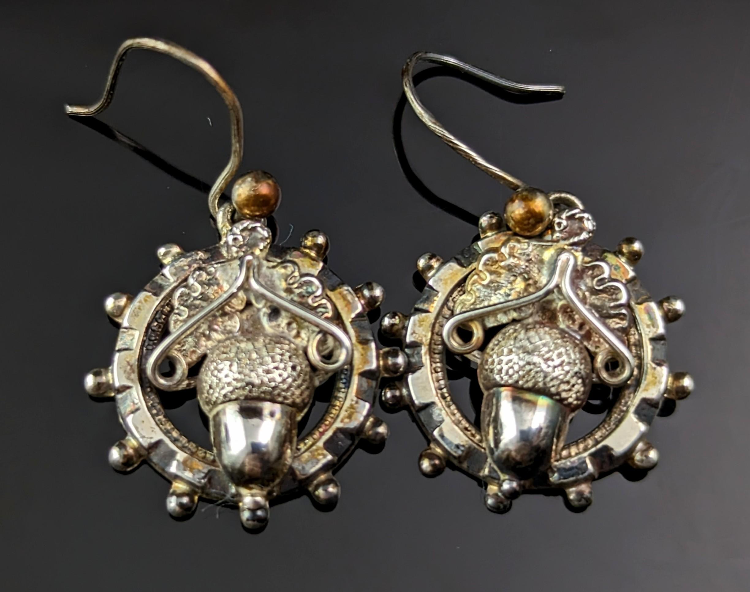 Antique Victorian sterling silver Acorn earrings  In Fair Condition In NEWARK, GB
