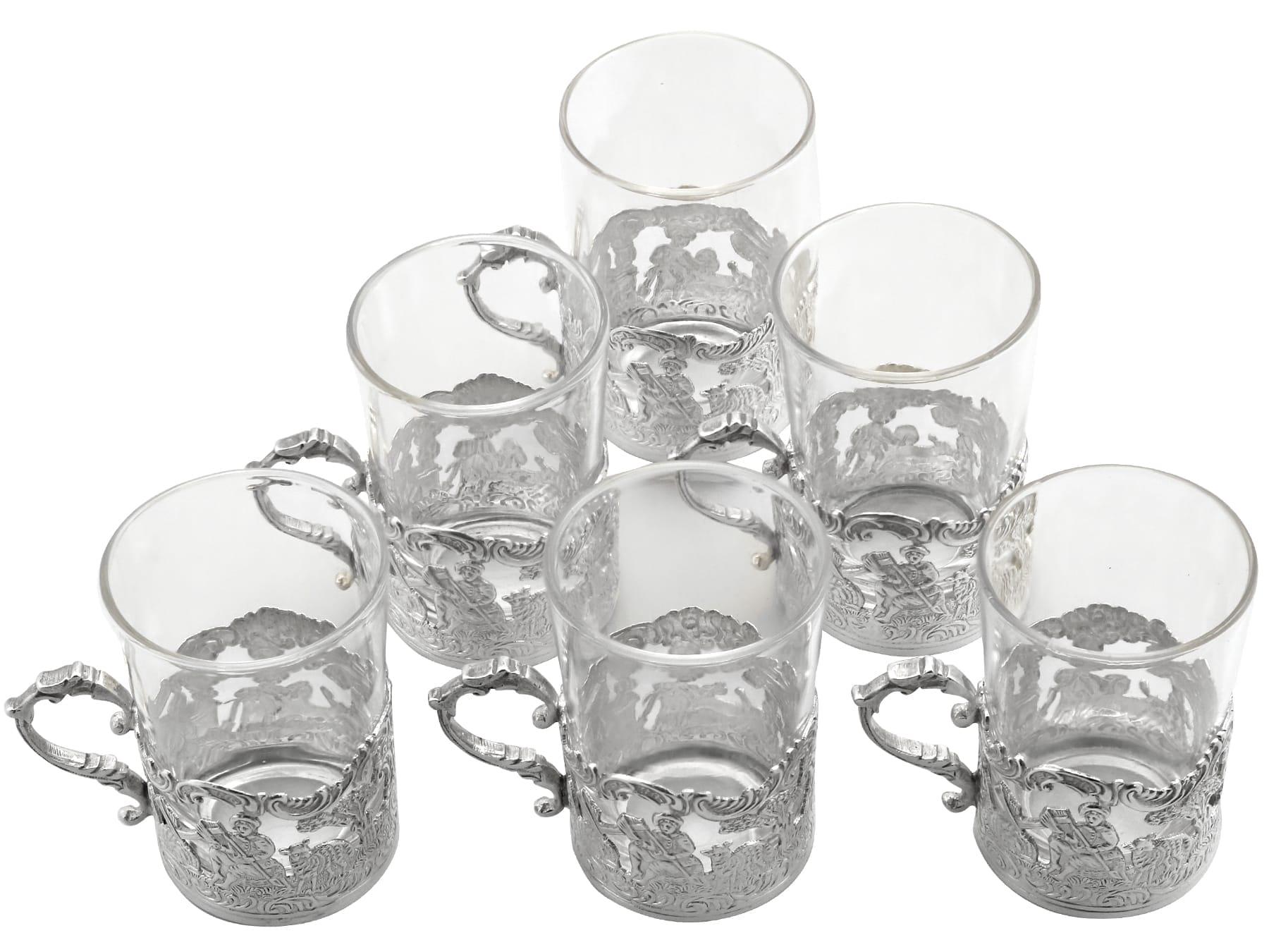 Antique Victorian Sterling Silver and Glass Tray and Liqueur Glasses In Excellent Condition For Sale In Jesmond, Newcastle Upon Tyne