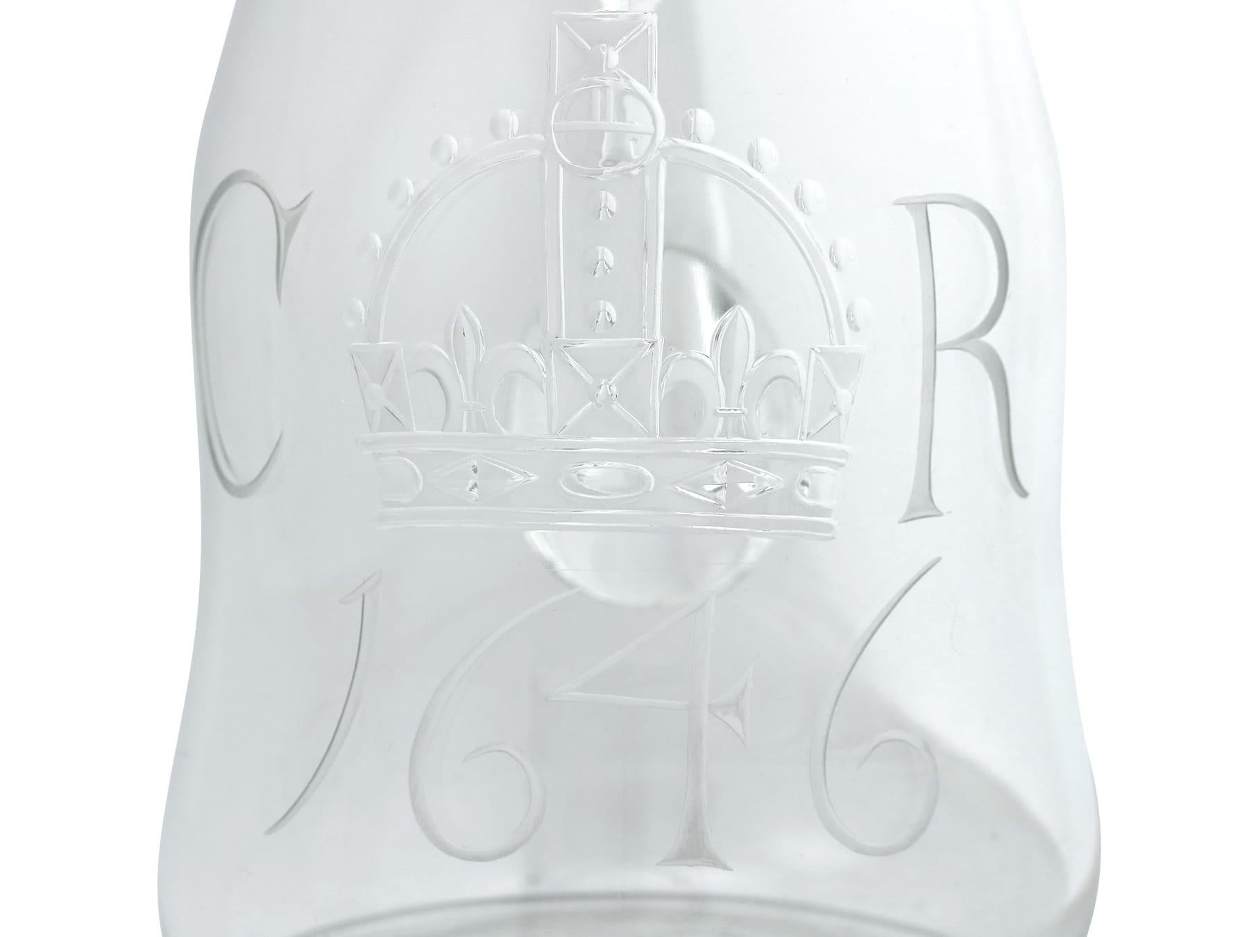 Jarra Victoriana de Plata de Ley y Vidrio para Agua con Vasos de Vidrio en venta 4