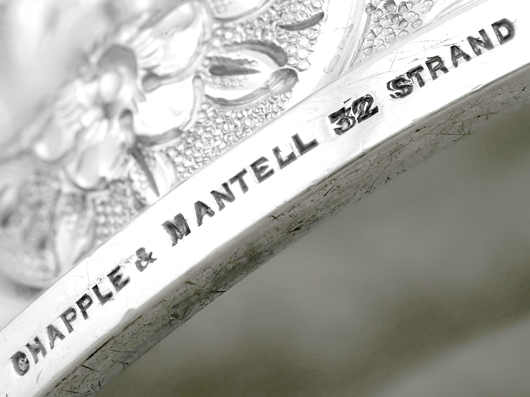 Brocca vittoriana in argento sterling in stile Armada in vendita 9