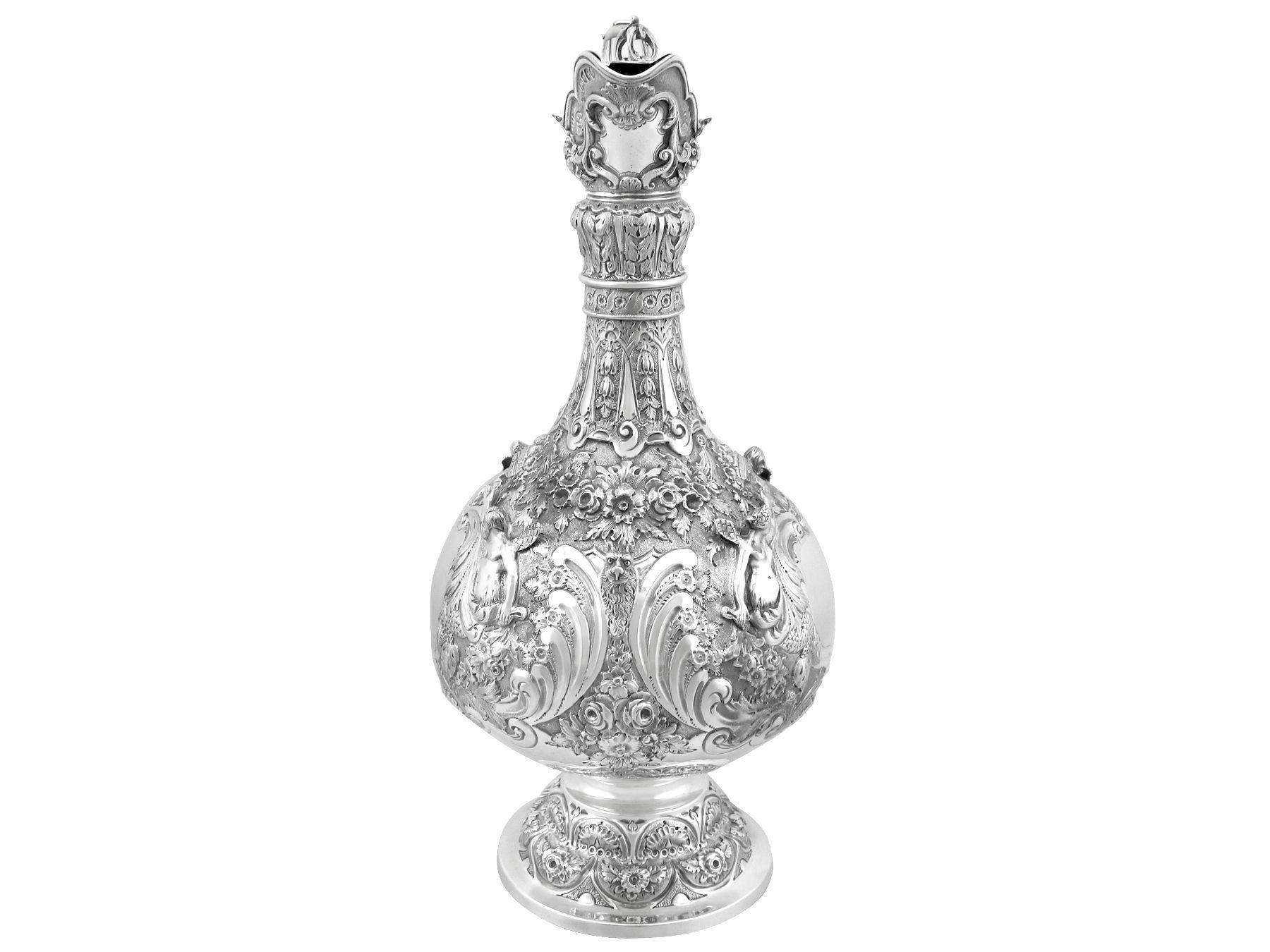 Fin du XIXe siècle Ancienne cruche et support victorien Armada en argent sterling en vente