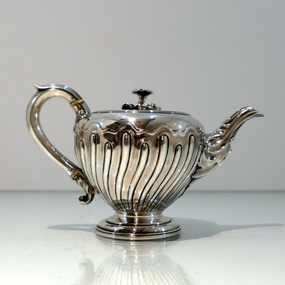 Antique Victorian Sterling Silver Bachelor Teapot London 1839 John Figg 2