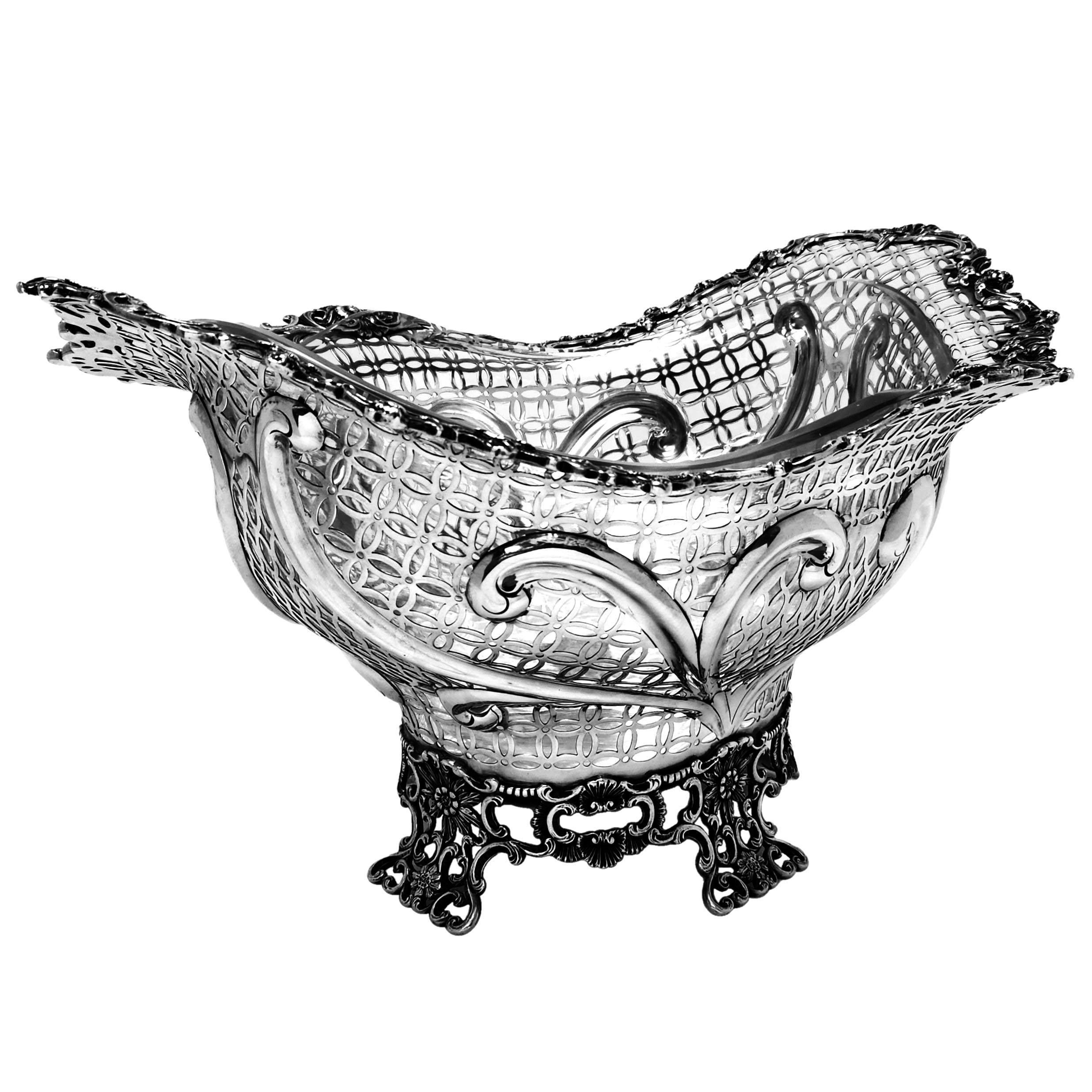 19th Century Antique Victorian Sterling Silver Basket Bowl with Glass Liner, 1892 For Sale