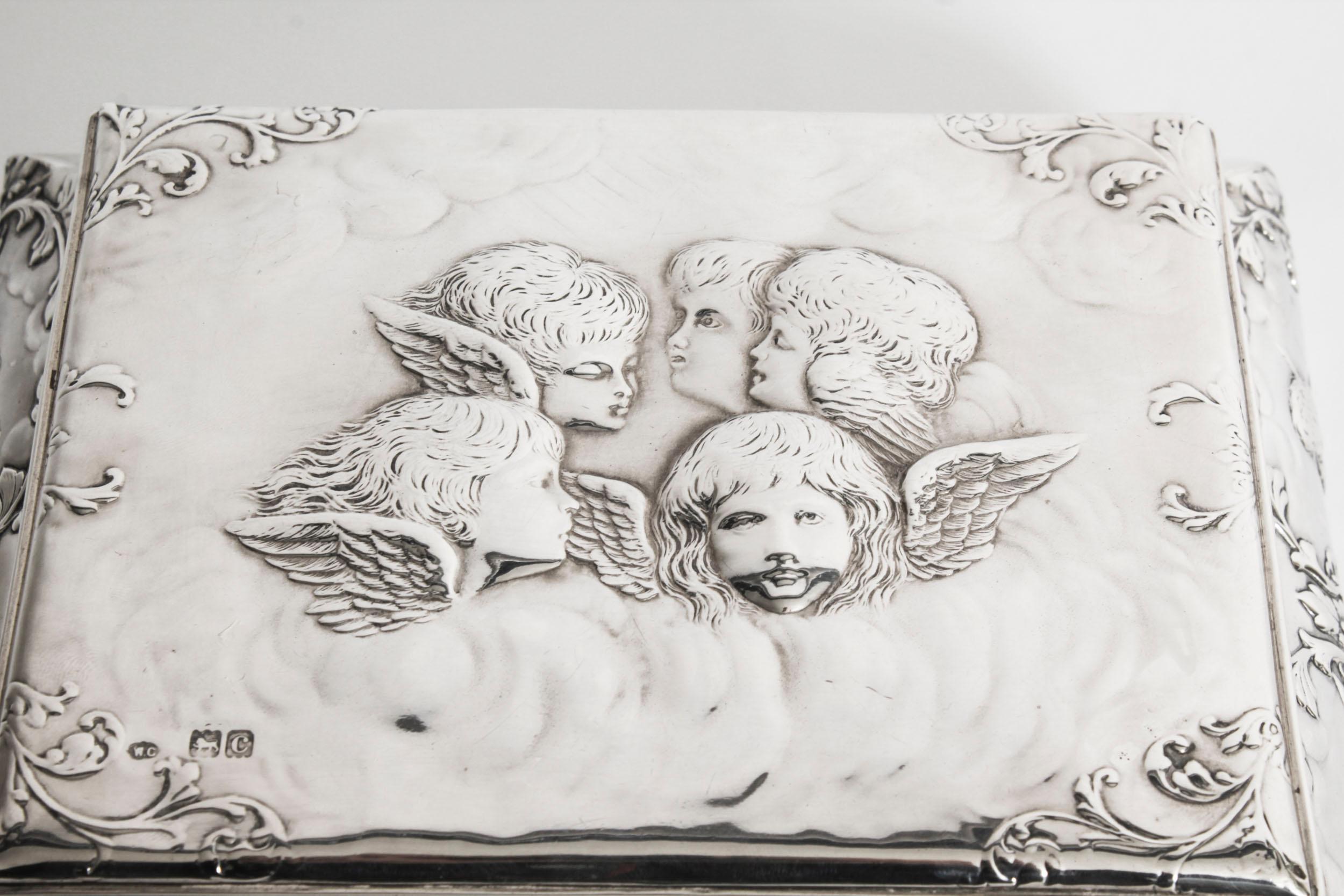19th Century Antique Victorian Sterling Silver Casket by William Comyns & Sons 1898 For Sale