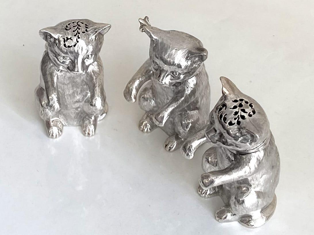 English Antique Victorian Sterling Silver Cat Condiment Set For Sale