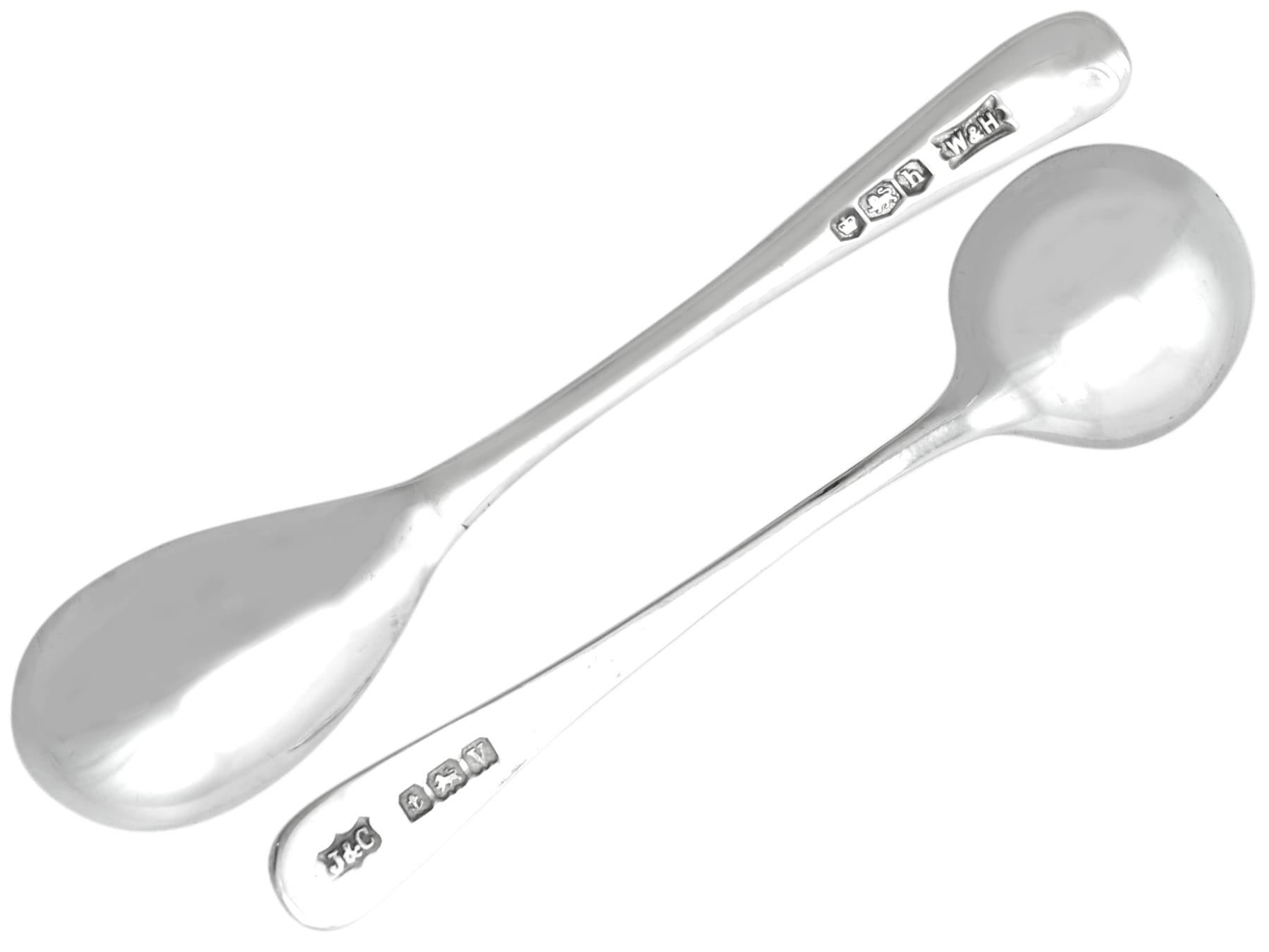 Set de condiments pour poussins en argent sterling de l'époque victorienne en vente 7