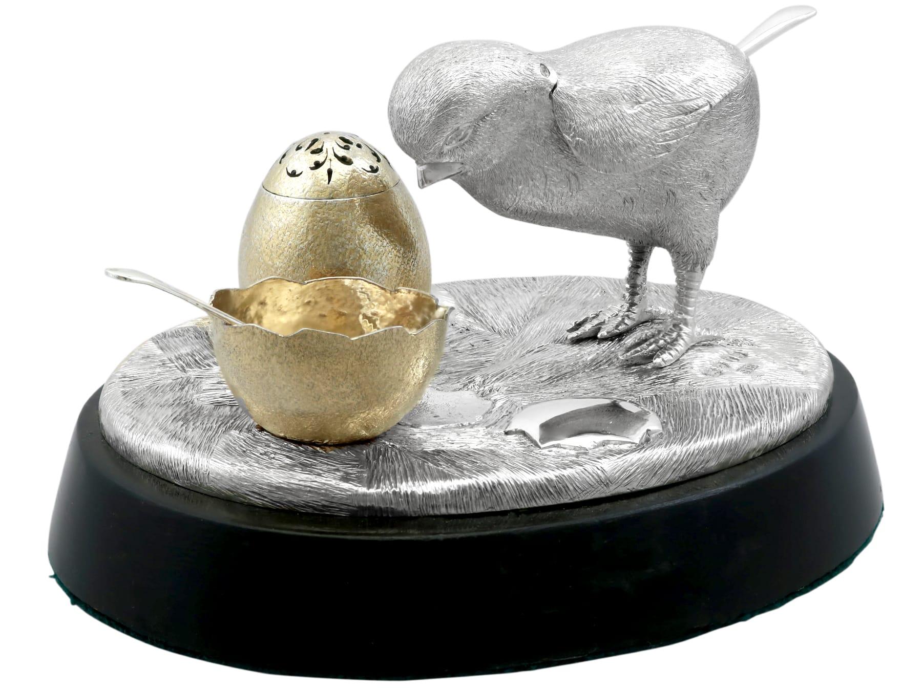 Anglais Set de condiments pour poussins en argent sterling de l'époque victorienne en vente