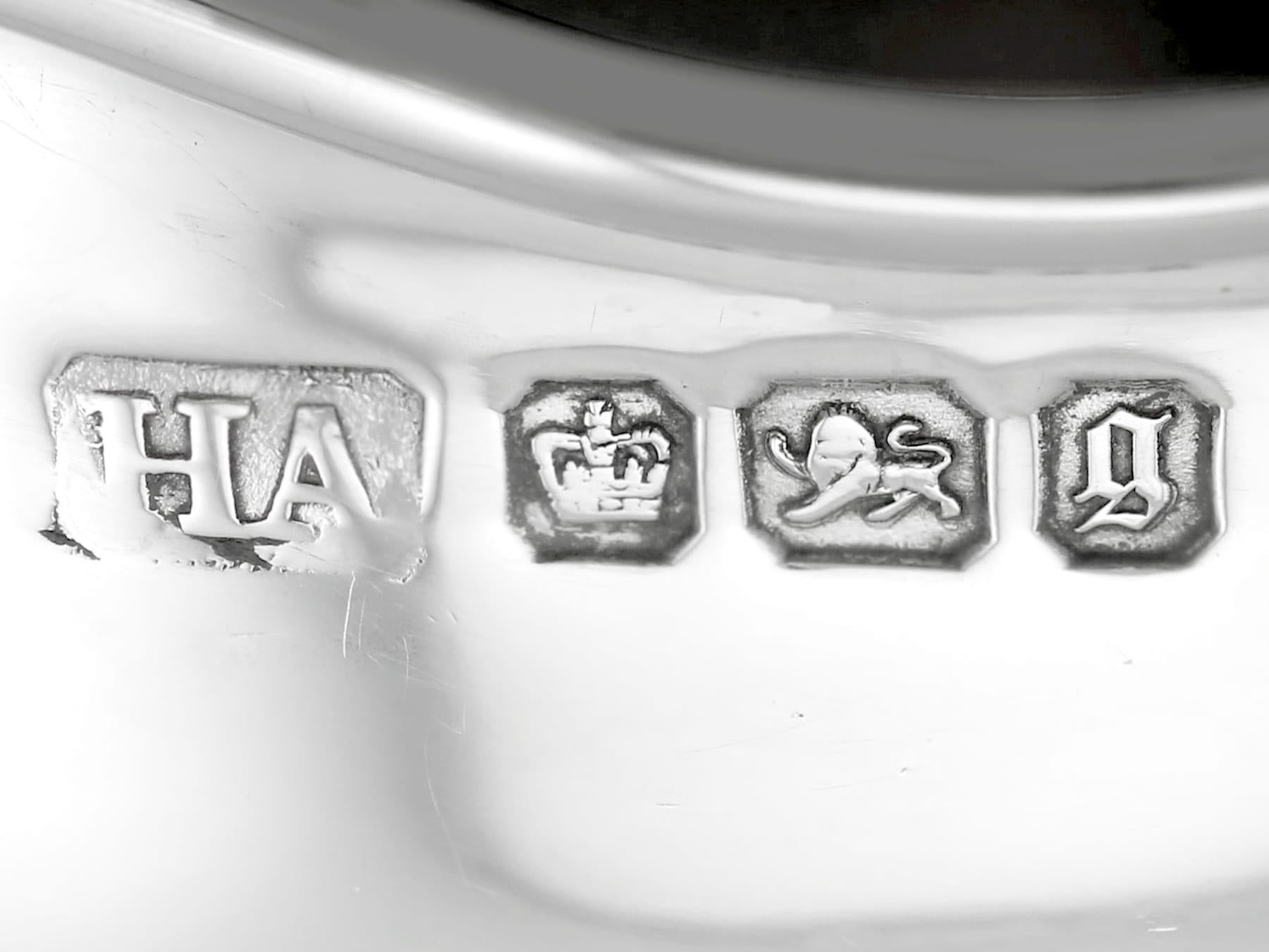 Jarra victoriana de plata de ley combinada para nata y leche en venta 3