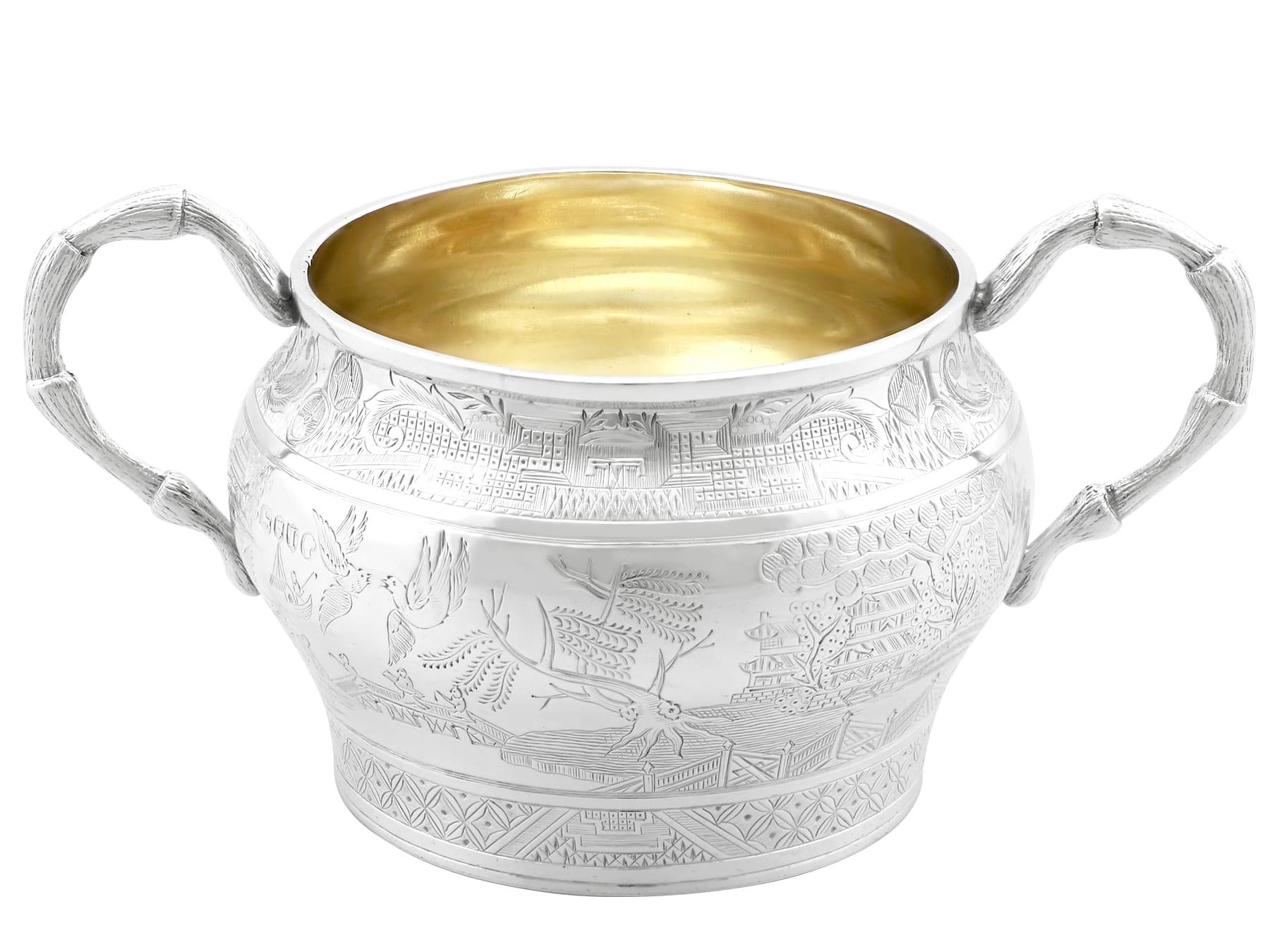 English Antique Victorian Sterling Silver Cream Jug and Sugar Bowl (1884) For Sale