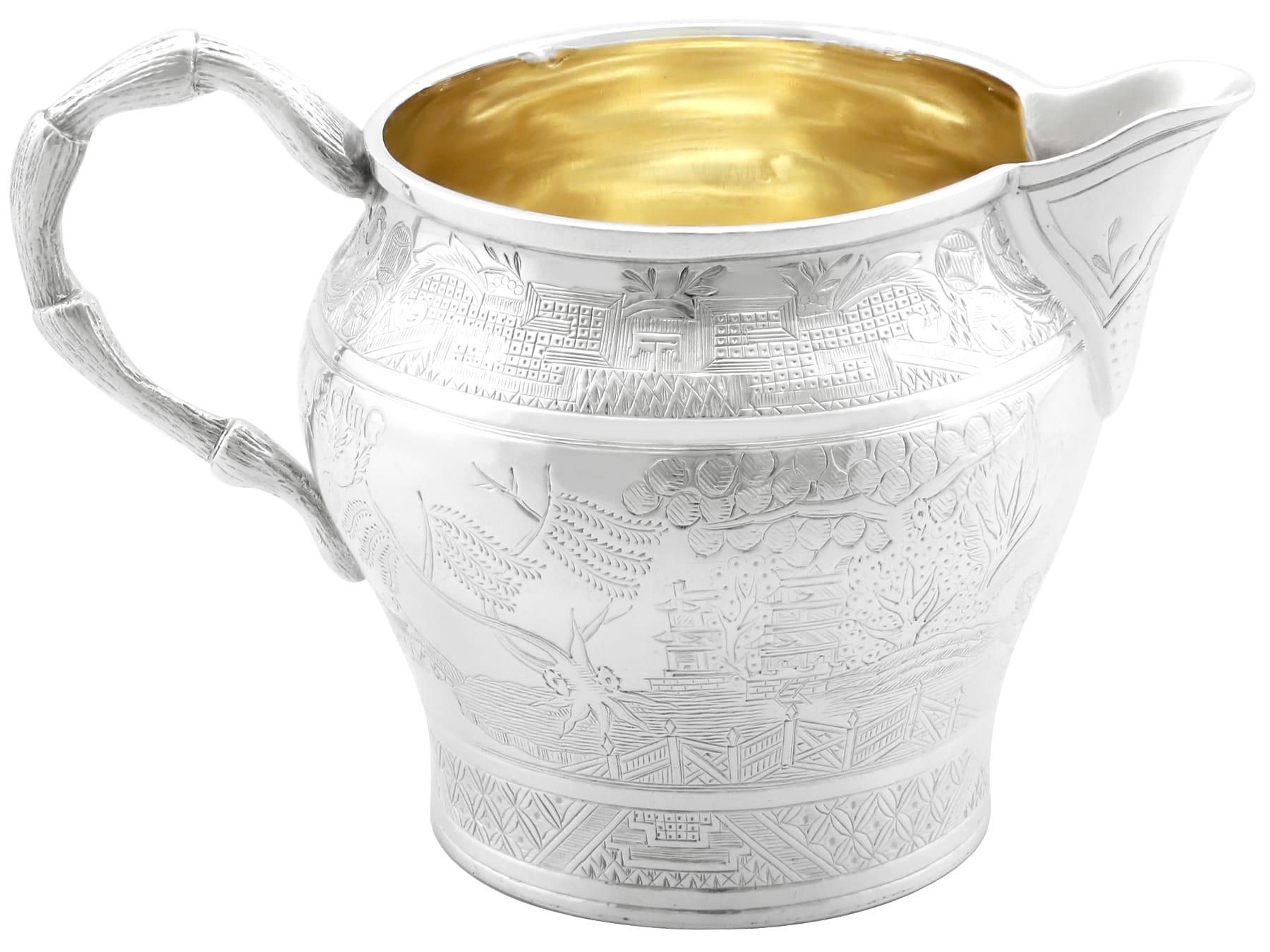 Late 19th Century Antique Victorian Sterling Silver Cream Jug and Sugar Bowl (1884) For Sale