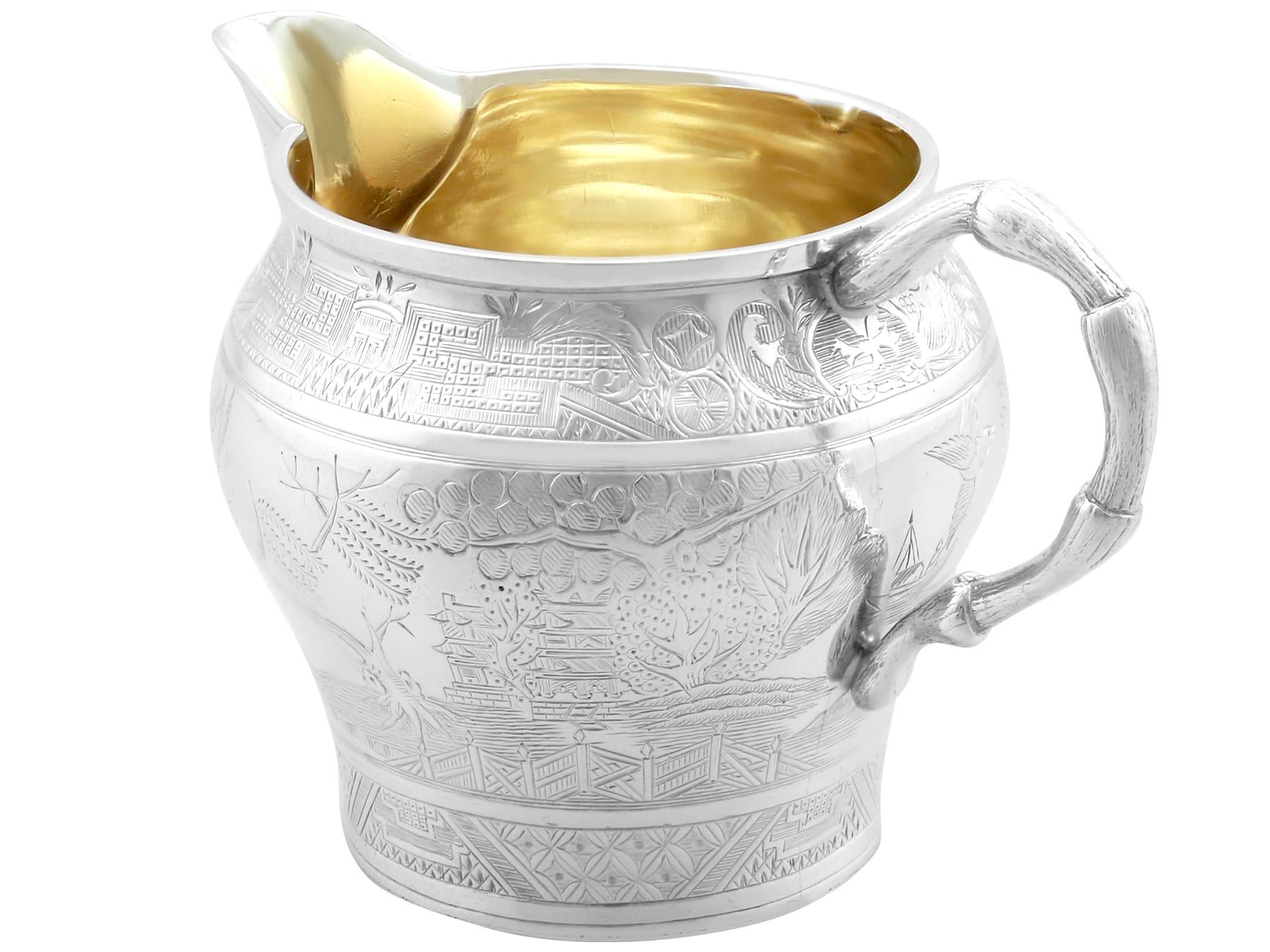 Antique Victorian Sterling Silver Cream Jug and Sugar Bowl (1884) For Sale 2