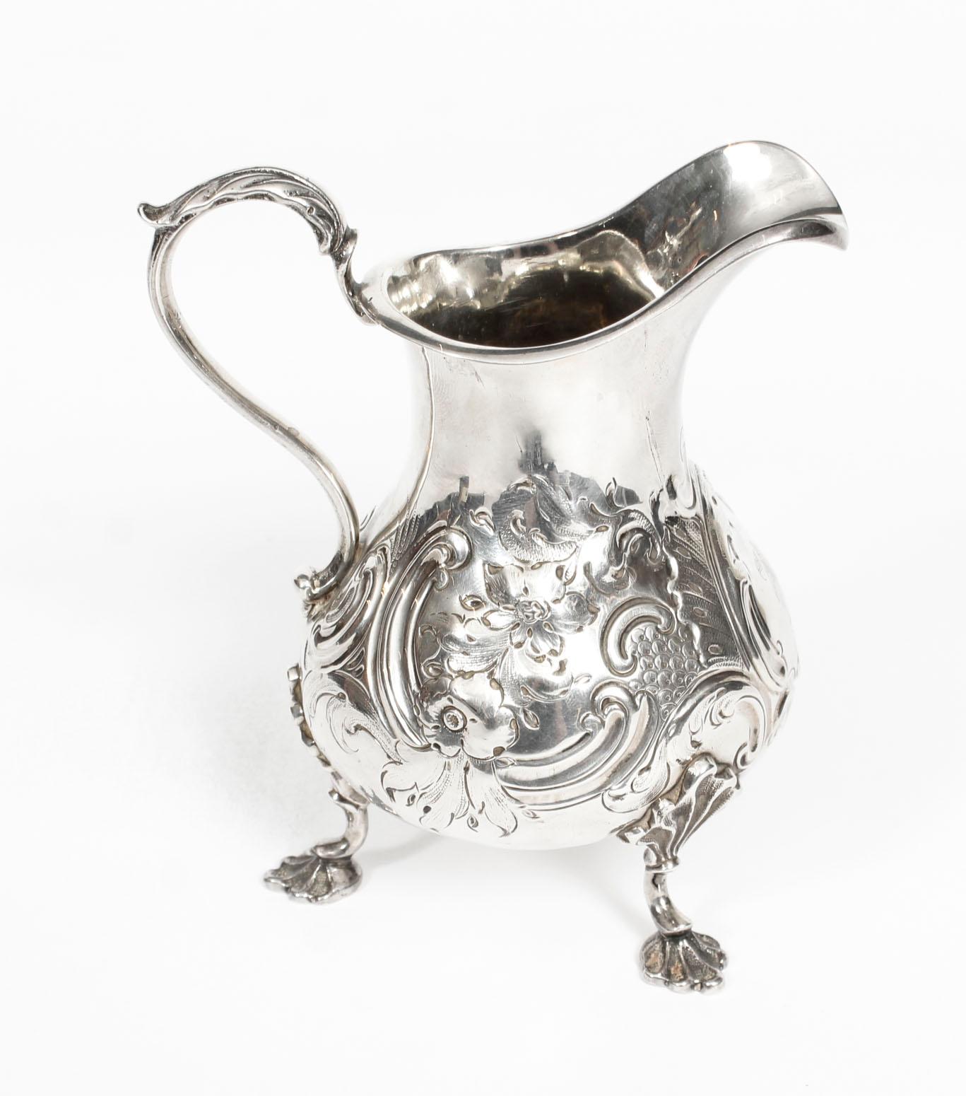 Mid-19th Century Antique Victorian Sterling Silver Cream Jug London 1854, 19th Century