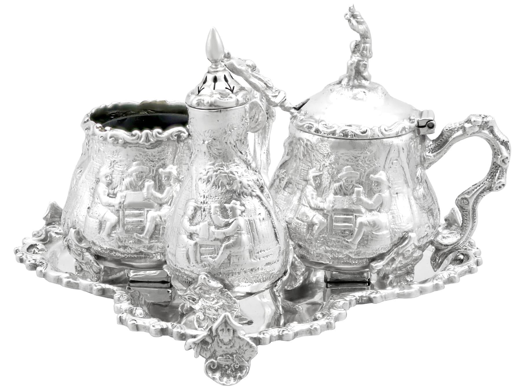 Vittoriano Antico set di ampolle in argento vittoriano (1883) in vendita