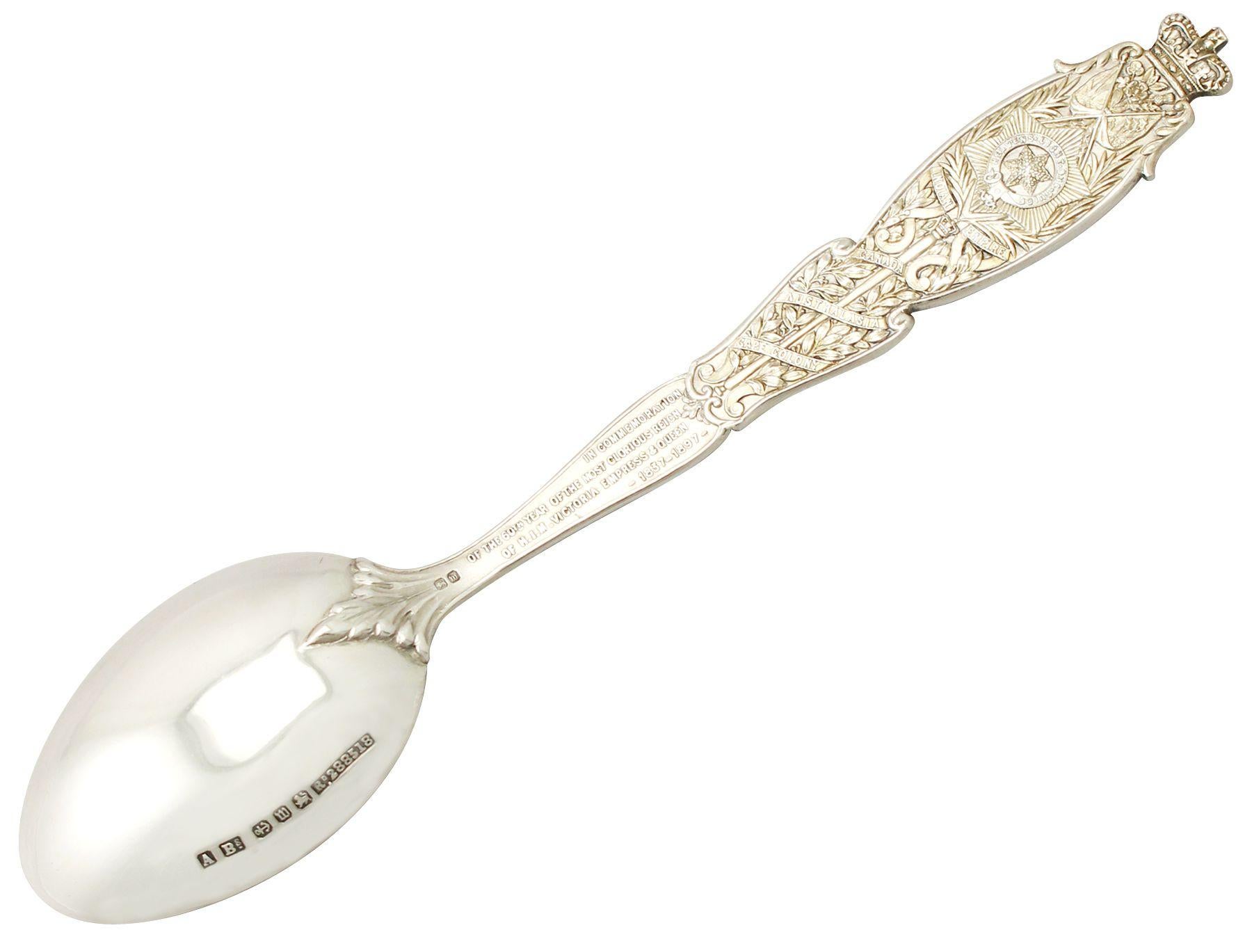 insignia plate spoon