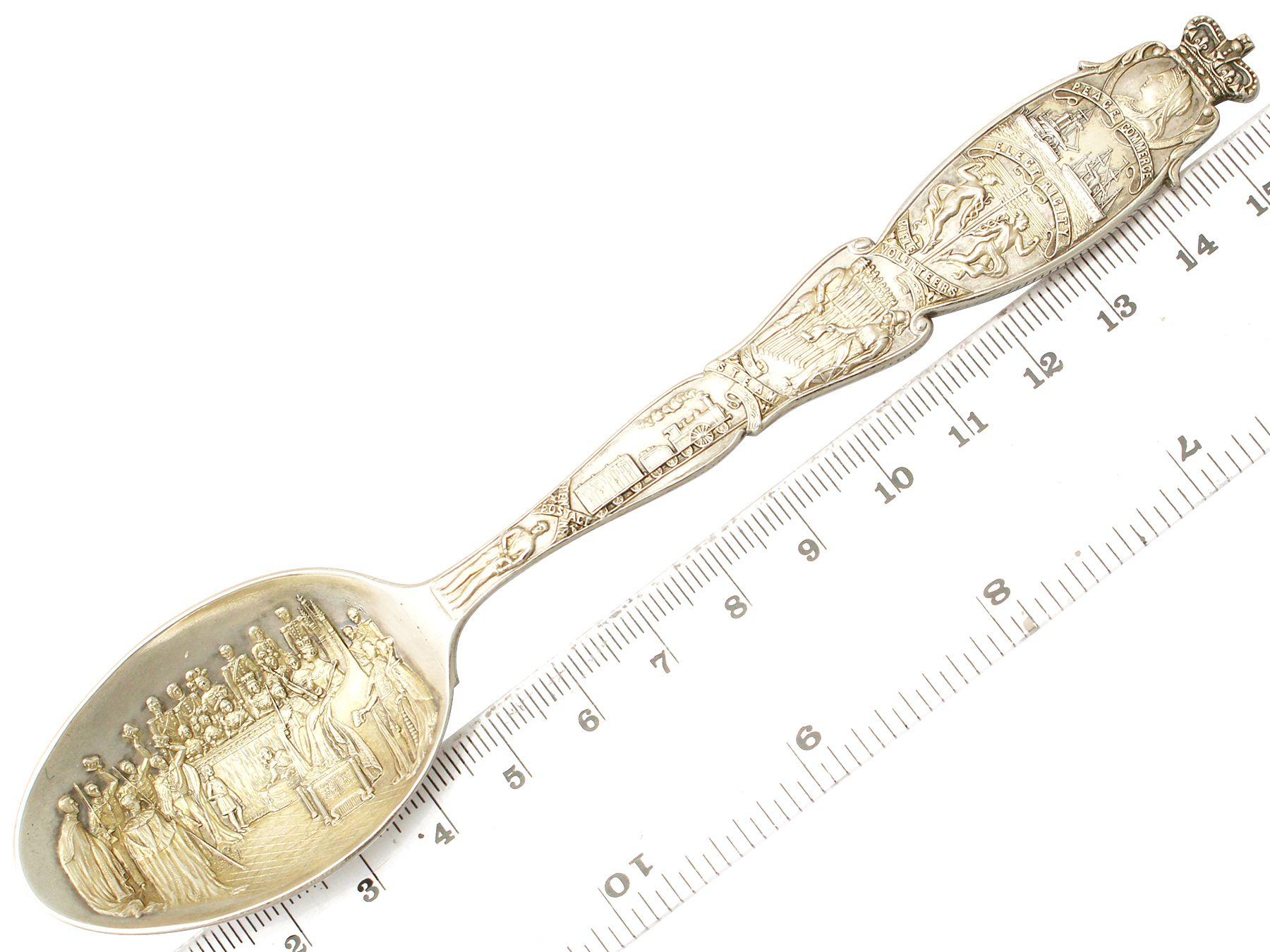 Antiker viktorianischer Jubiläumslöffel aus Sterlingsilber mit Diamanten (Englisch) im Angebot
