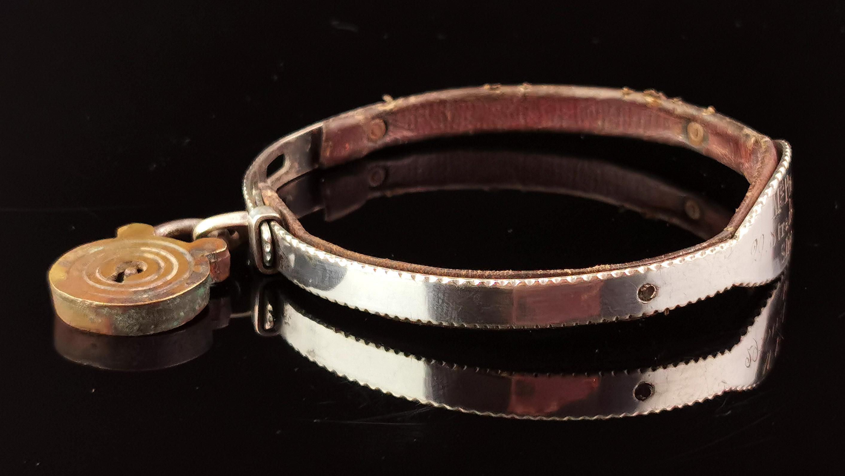 Antiker viktorianischer Hundehalsband aus Sterlingsilber, kleine Rasse  im Zustand „Relativ gut“ in NEWARK, GB