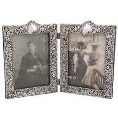 Cadre de photographie double en argent sterling de style victorien antique:: 1895