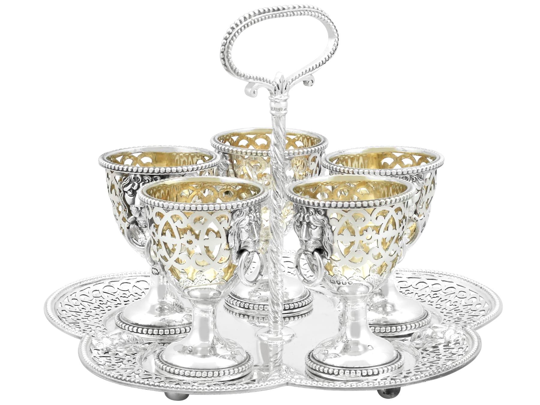 Excepcional, fino e impresionante juego antiguo victoriano de hueveras inglesas de plata de ley, fabricado por George Fox; forma parte de nuestra colección de platería de mesa.

Este excepcional juego victoriano antiguo de hueveras de plata de ley