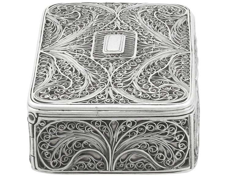 Mid-19th Century Antique Victorian Sterling Silver Filigree Box For Sale