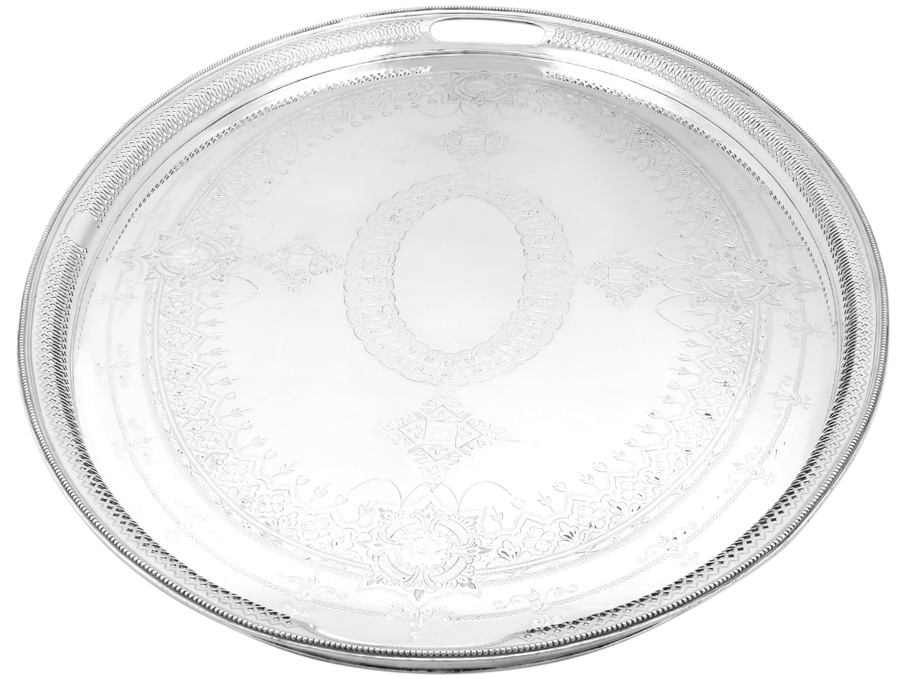 Antique Victorian Sterling Silver Gallery Tea Tray (1883) In Excellent Condition For Sale In Jesmond, Newcastle Upon Tyne