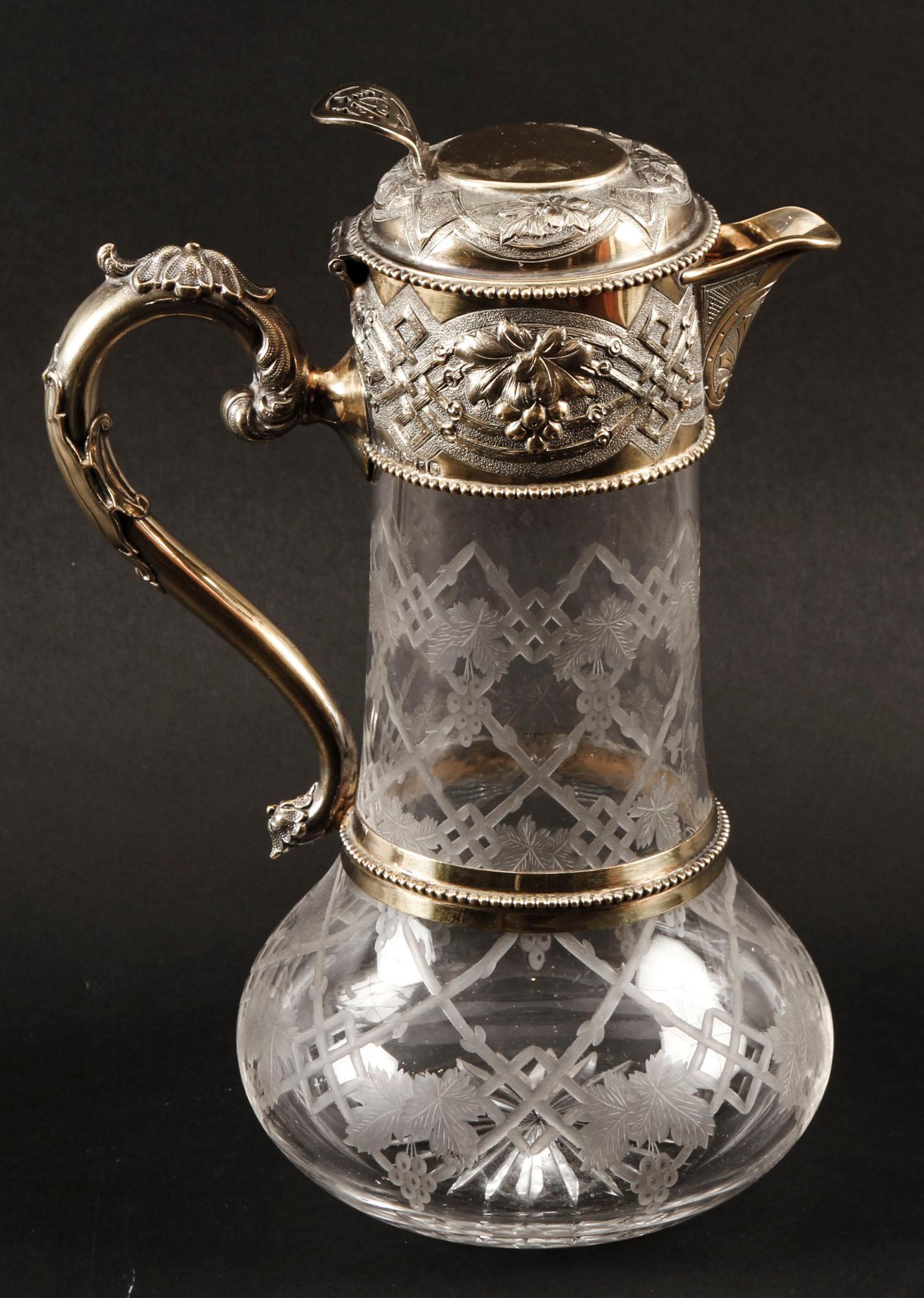 Victorien Pichet à vin victorien en argent sterling doré et cristal taillé 19ème siècle en vente