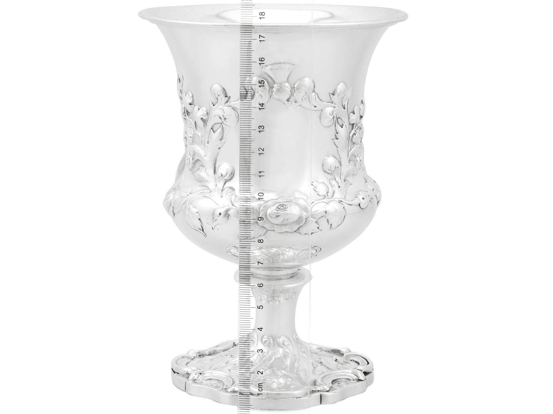 Antigua copa victoriana de plata de ley de Joseph & Albert Savory en venta 2