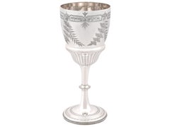 Gobelet victorien ancien en argent sterling