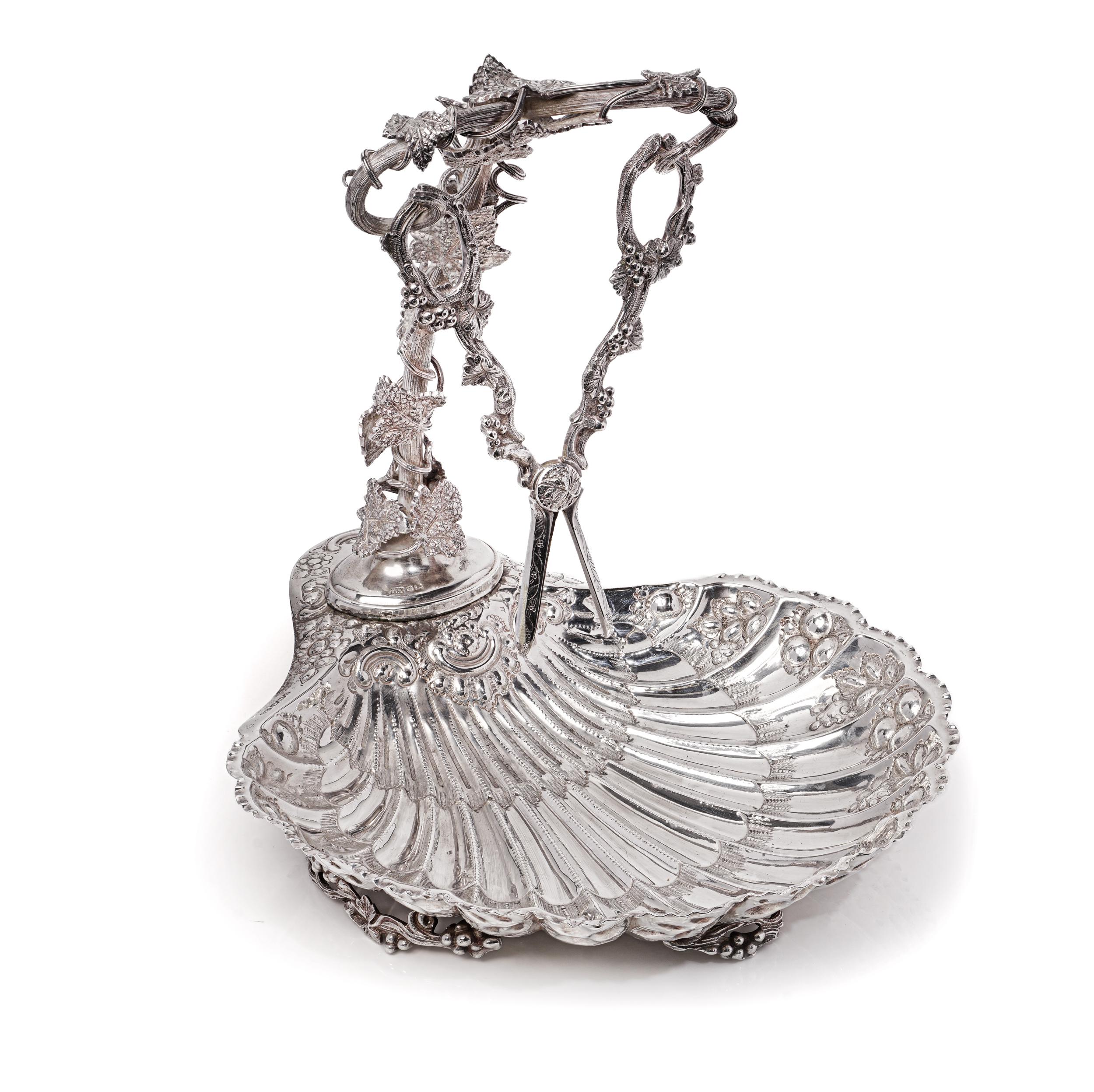 Antique Victorian Sterling Silver Grape Dish with Grape Scissors For Sale 4