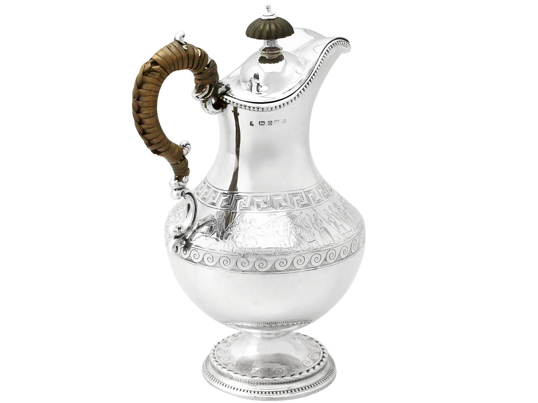 Anglais Ancienne cruche à eau chaude victorienne en argent sterling en vente