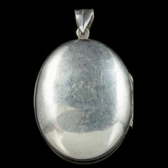 Antique Victorian Sterling Silver Ivy Locket, circa 1880
