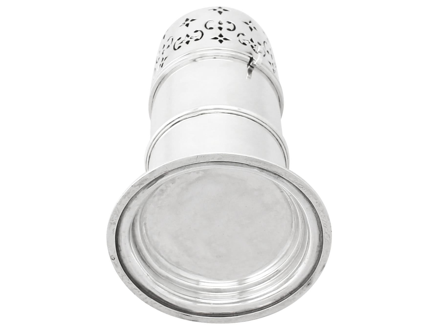 Antigua azucarera victoriana de plata de ley estilo faro en venta 1