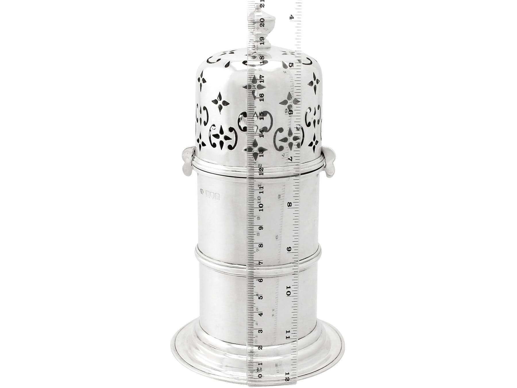 Antigua azucarera victoriana de plata de ley estilo faro en venta 2